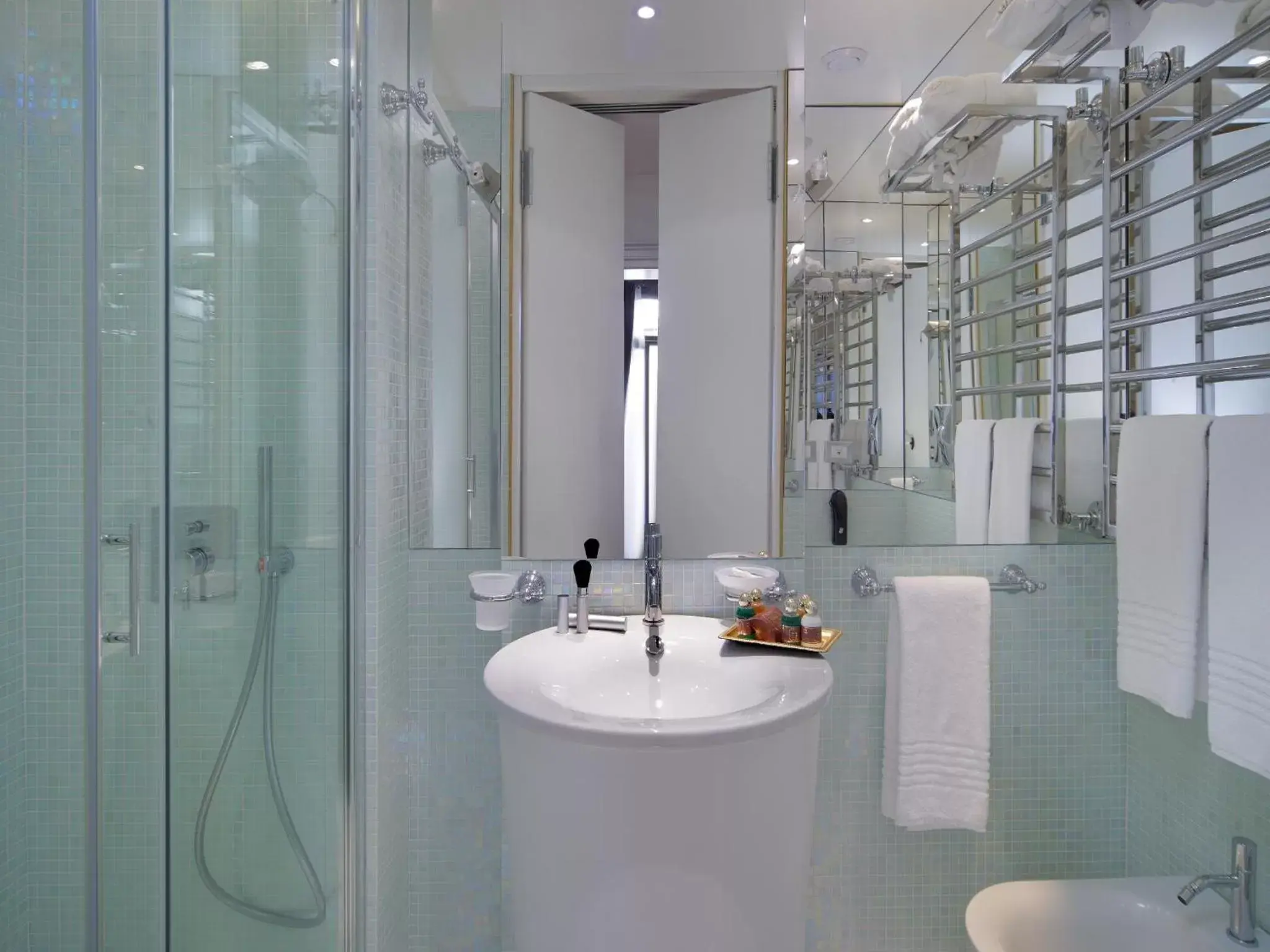 Small Double Room - Annex in Hotel Ca' dei Conti Small Double Room - Annex in Hotel Ca' dei Conti