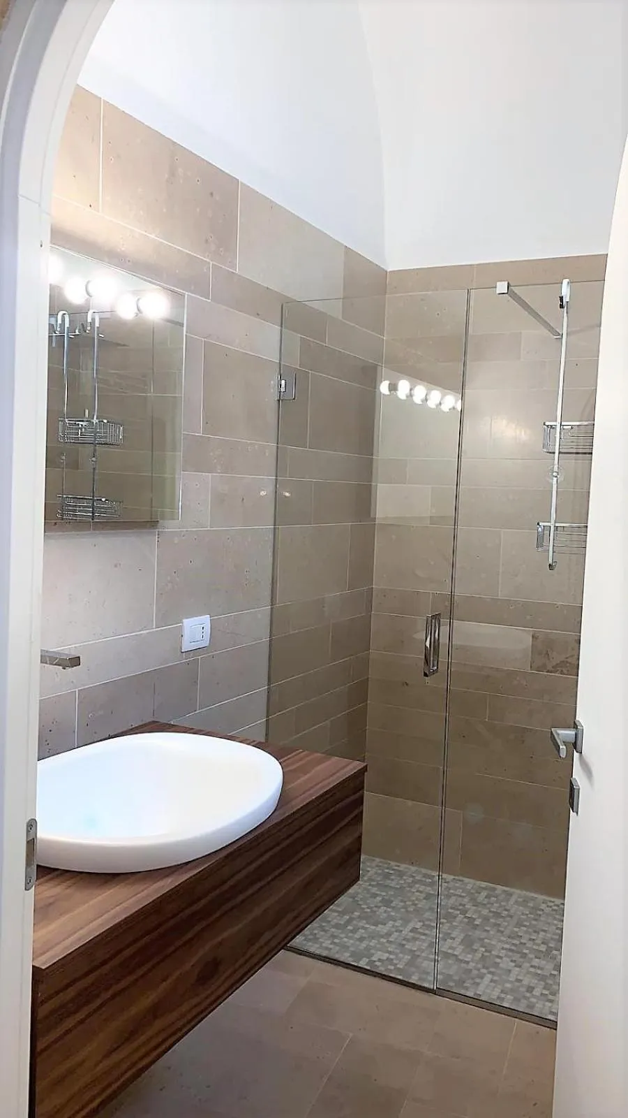 Shower in Albergo Del Sedile