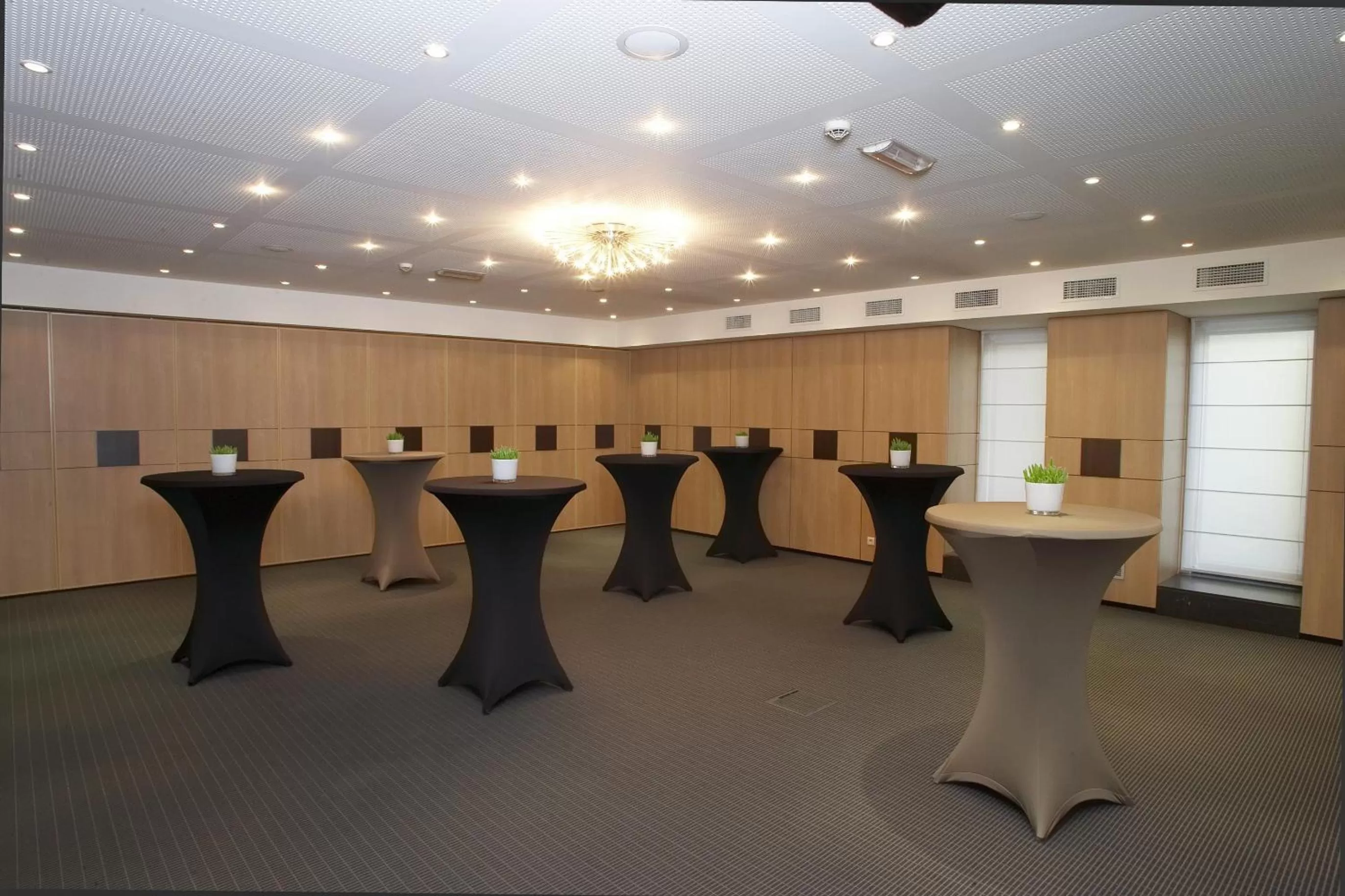 Food and drinks in Keizershof Hotel Aalst