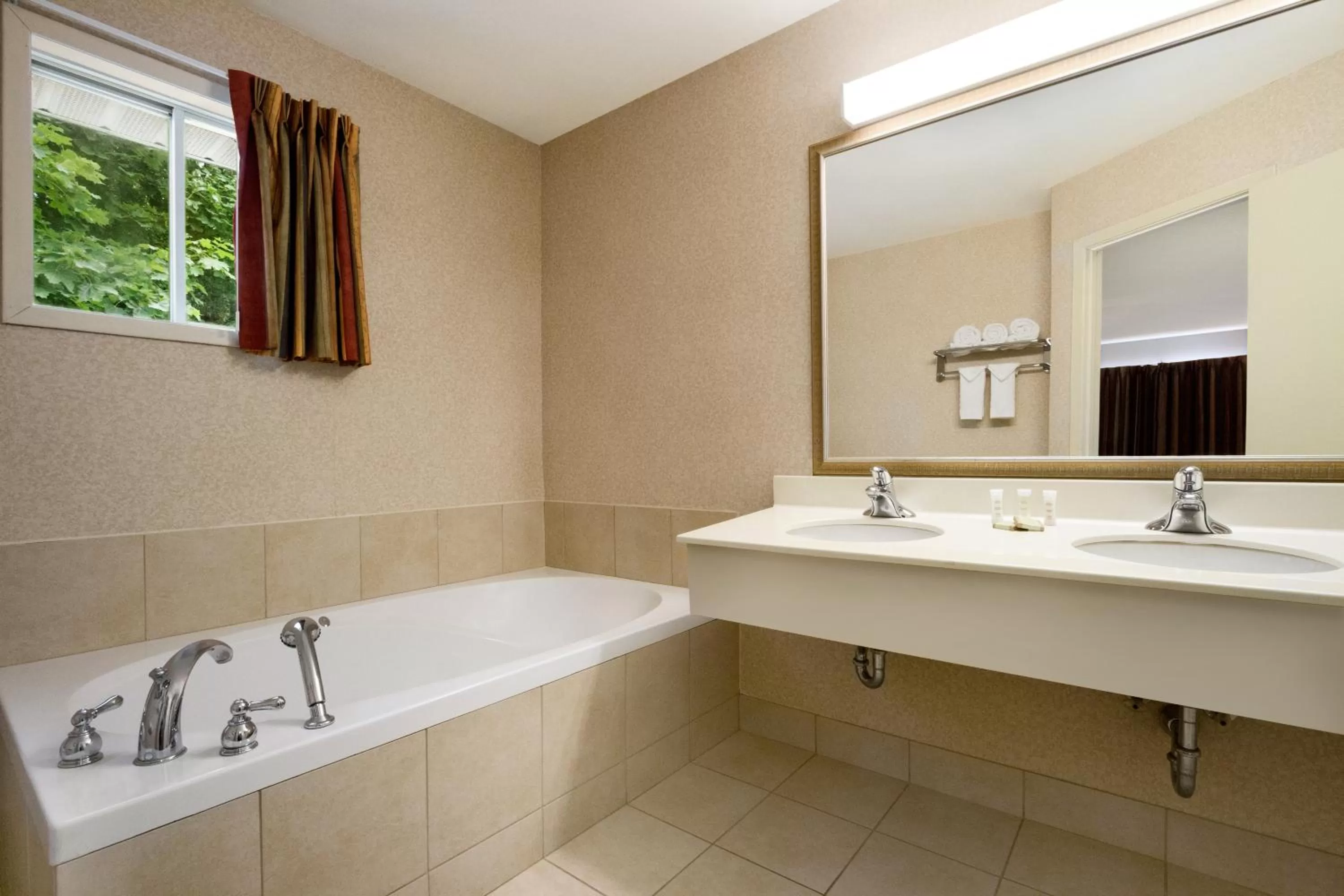 Bathroom in Super 8 by Wyndham Brockville