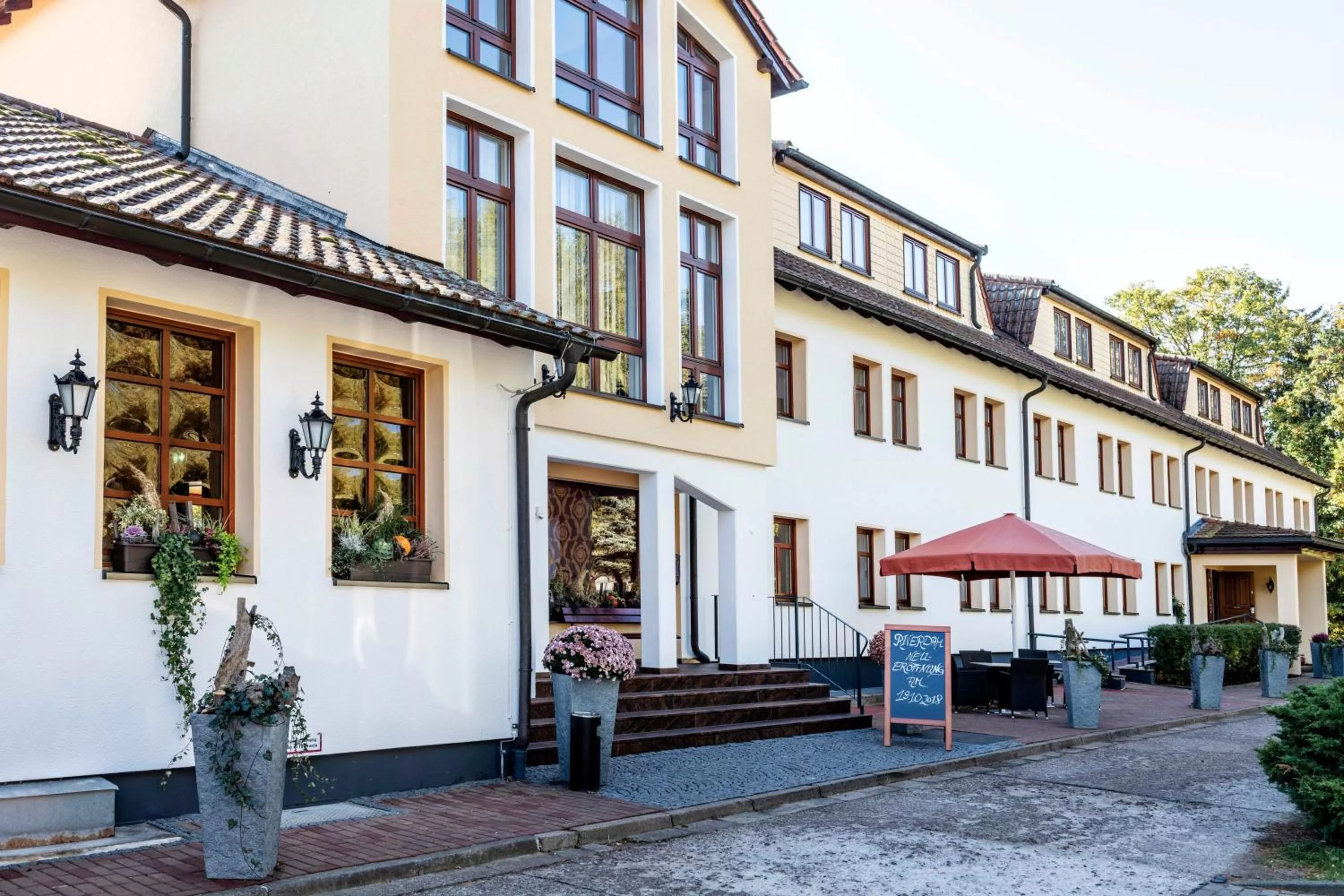 Property Building in Riverdam