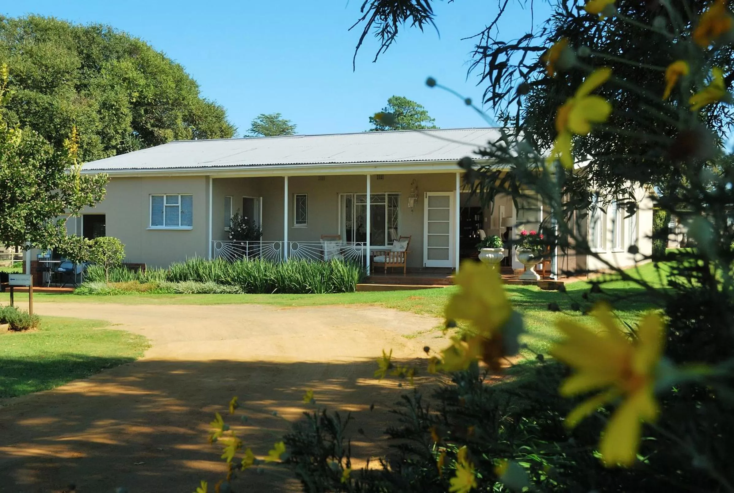 Facade/entrance, Property Building in Sneezewood Farm Bed&Breakfast and Self-Catering Cottage