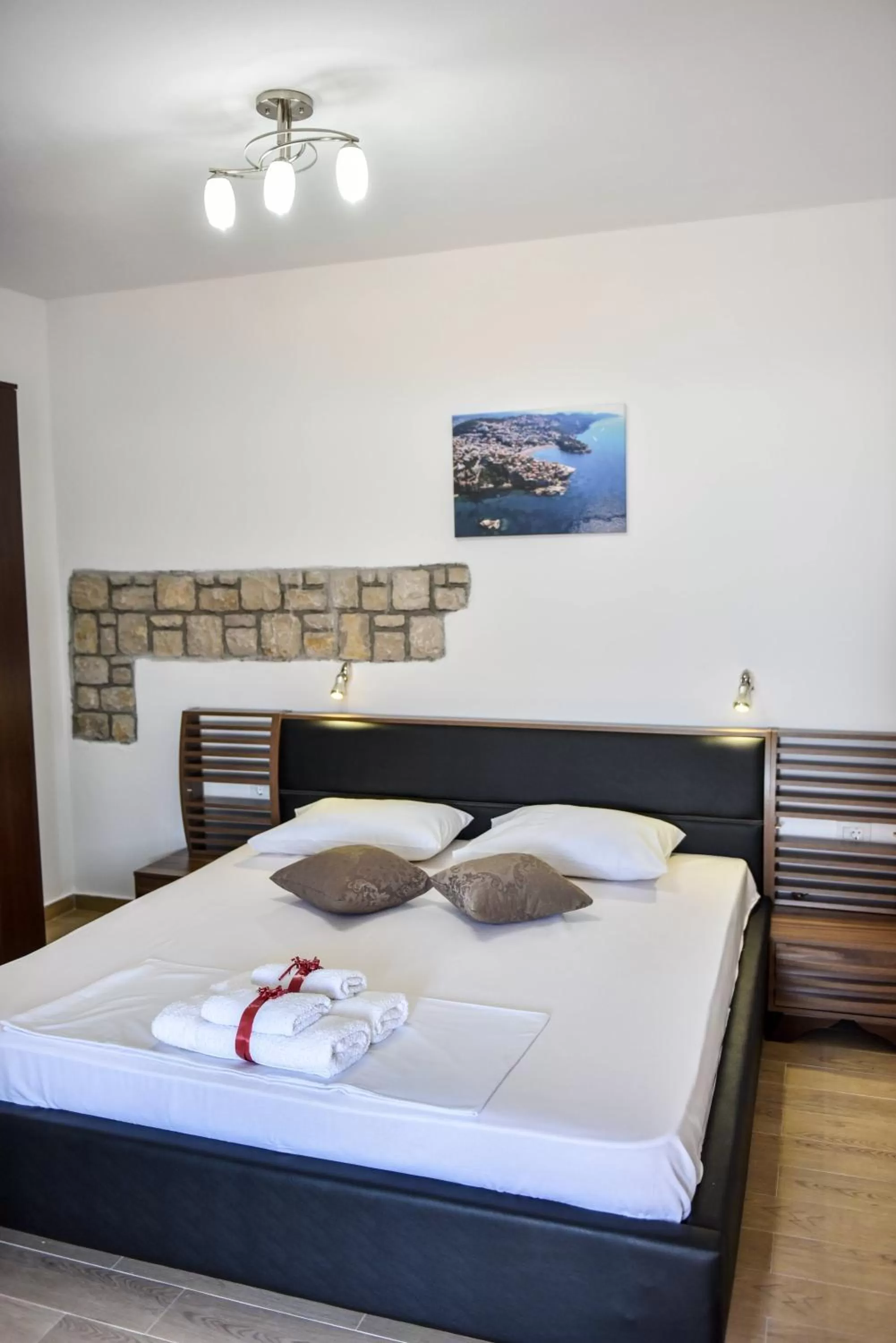 Decorative detail, Bed in Villa Dulcinea