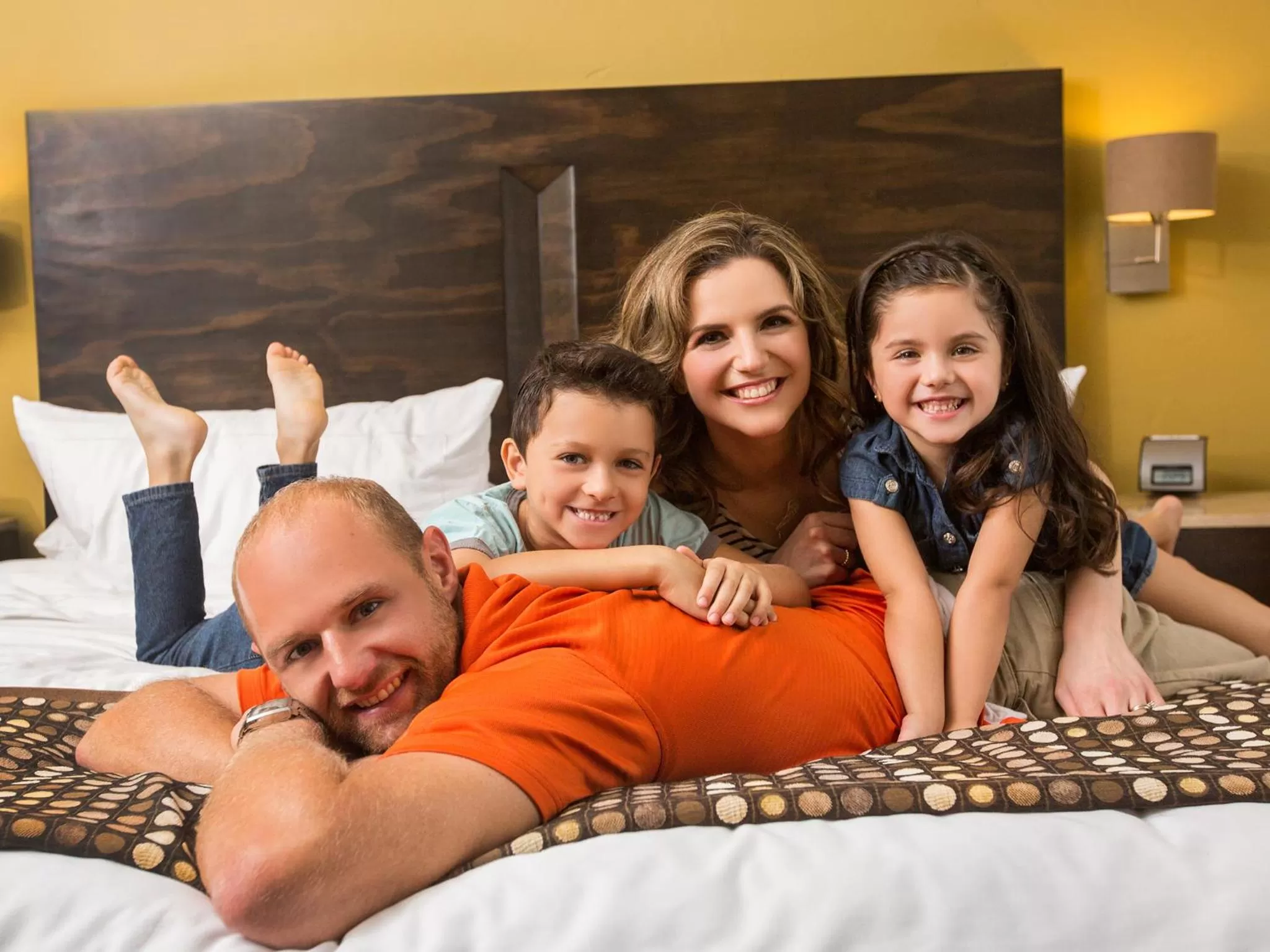 Family, Bed in Hotel Coral & Marina