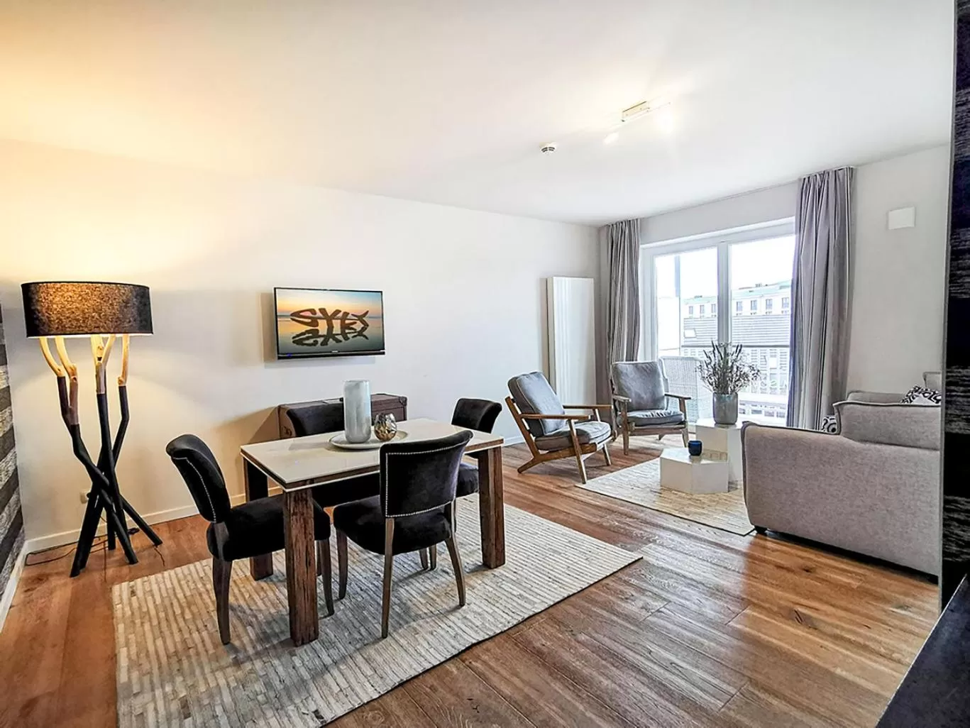 Living room, Dining Area in Easy Living