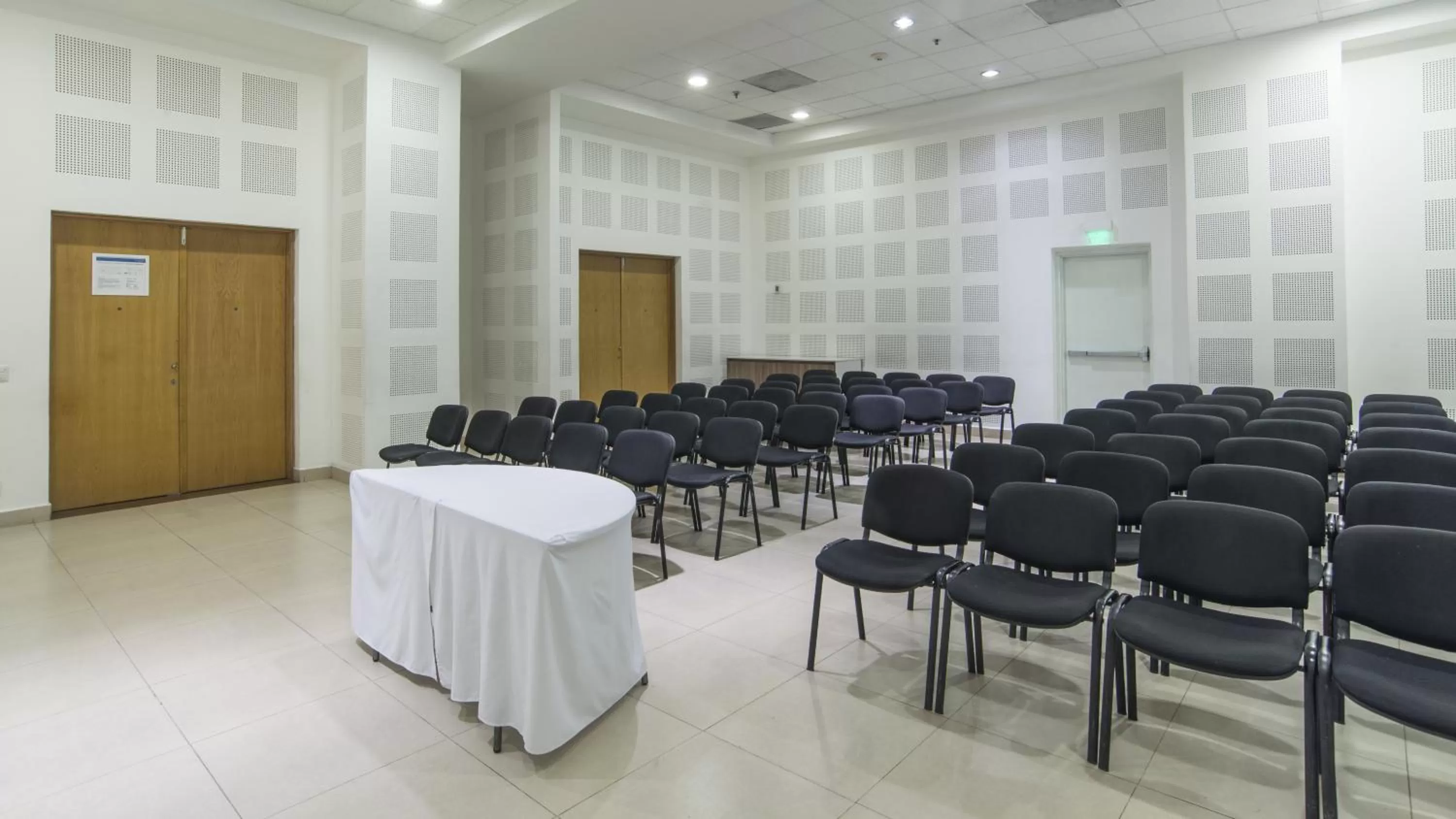 Meeting/conference room in Holiday Inn Express Manzanillo by IHG