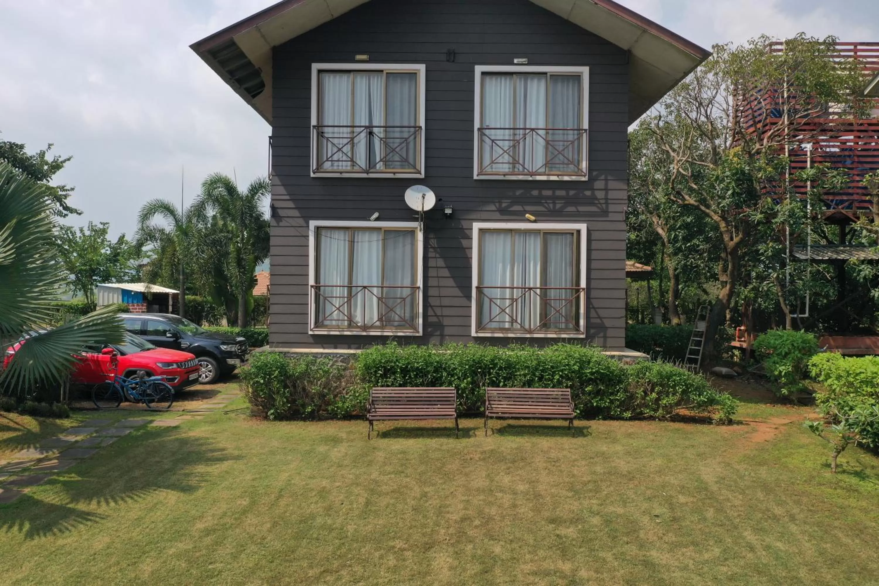 Property building in Jayshin Lake Vaitarna Resort - Igatpuri