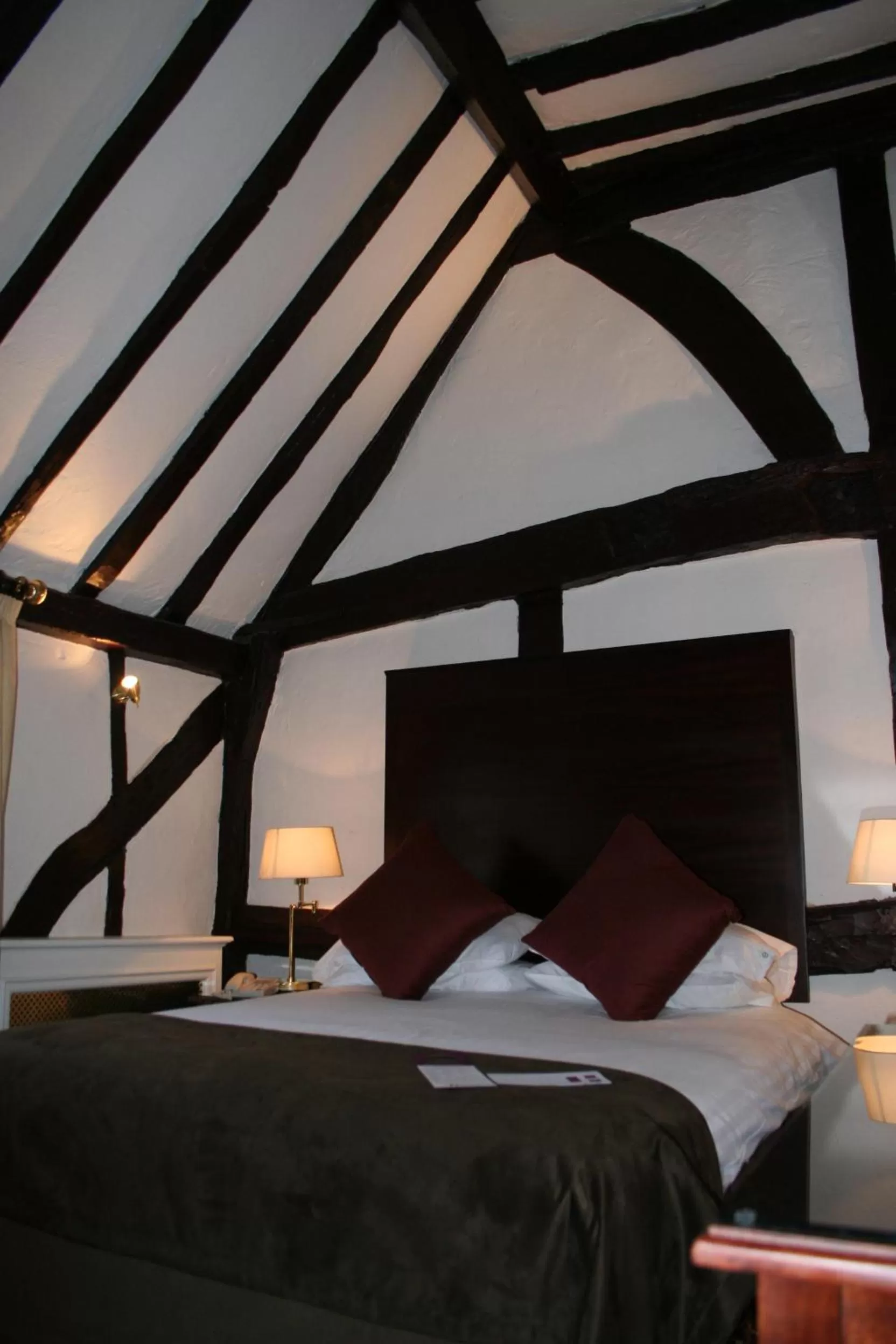 Bedroom, Bed in The Legacy Rose & Crown Hotel