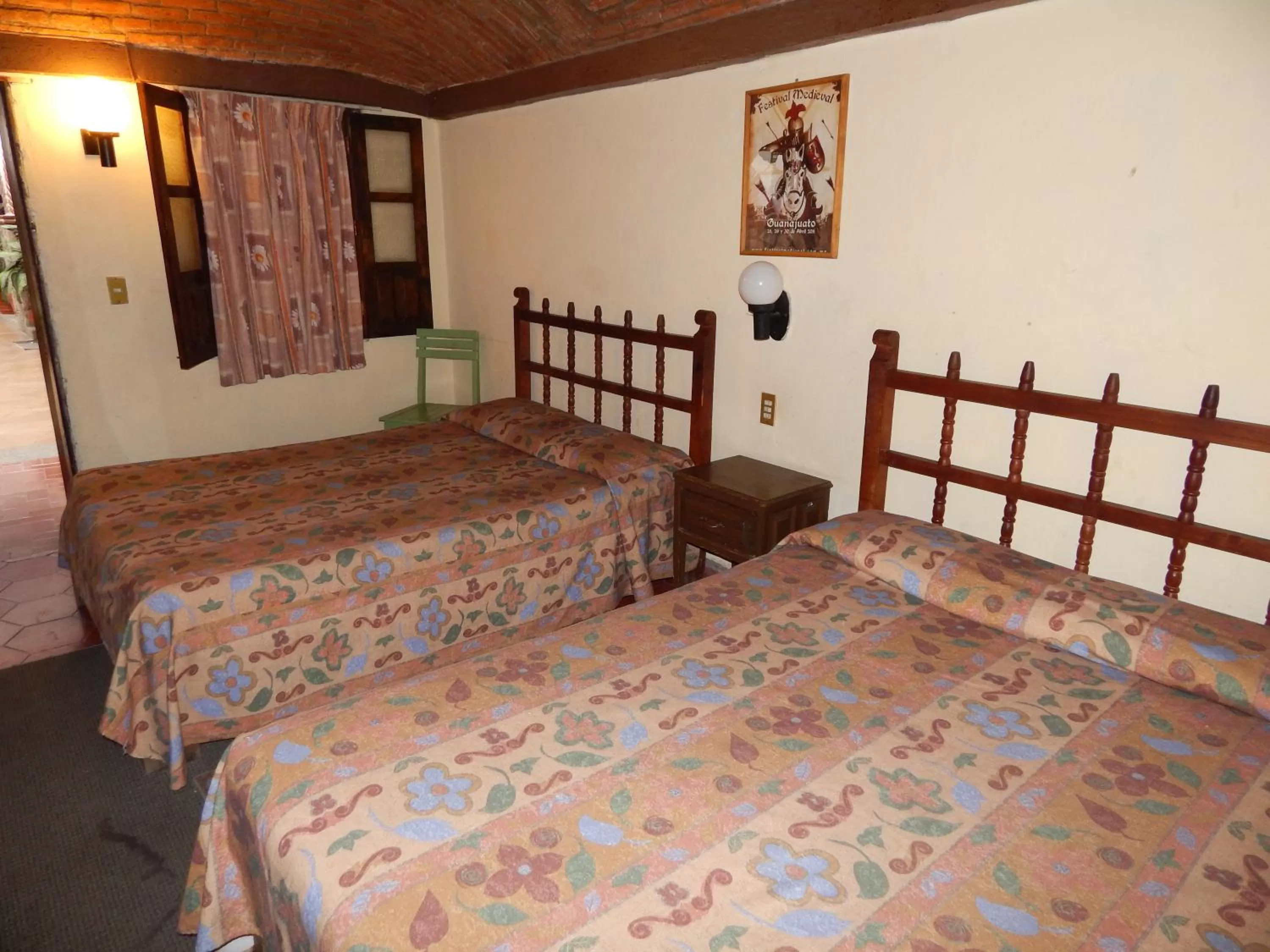 Bed in Hotel Molino del Rey