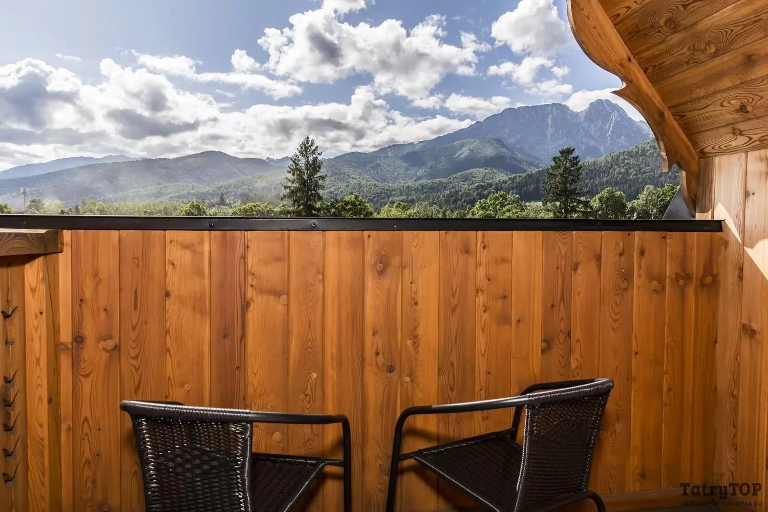 Studio - Split Level with mountain View (3 Adults) in Royal Hill Residence Studio - Split Level with mountain View (3 Adults) in Royal Hill Residence