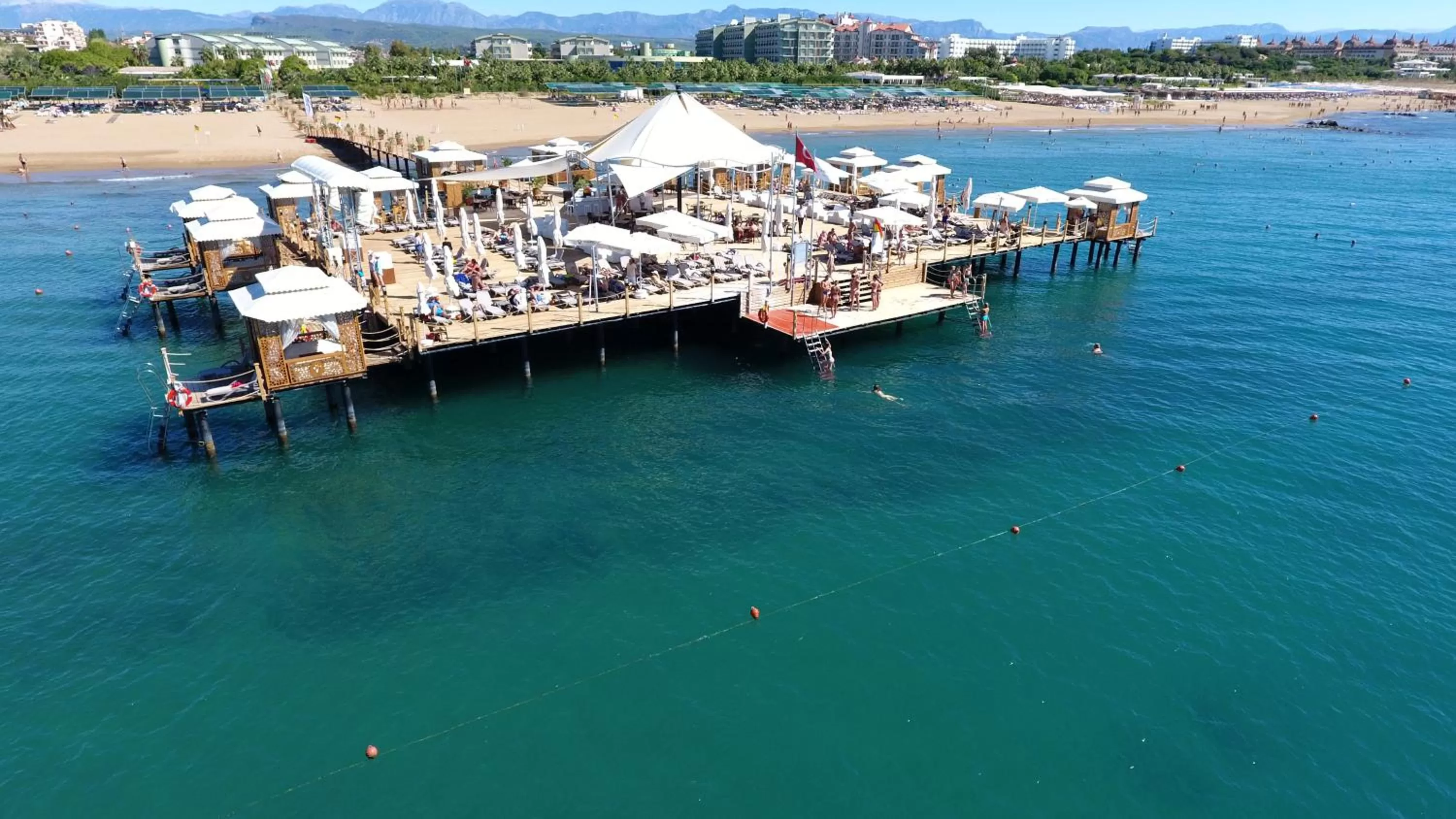 People in VONRESORT Golden Coast & Aqua - Kids Concept-Ultra All Inclusive