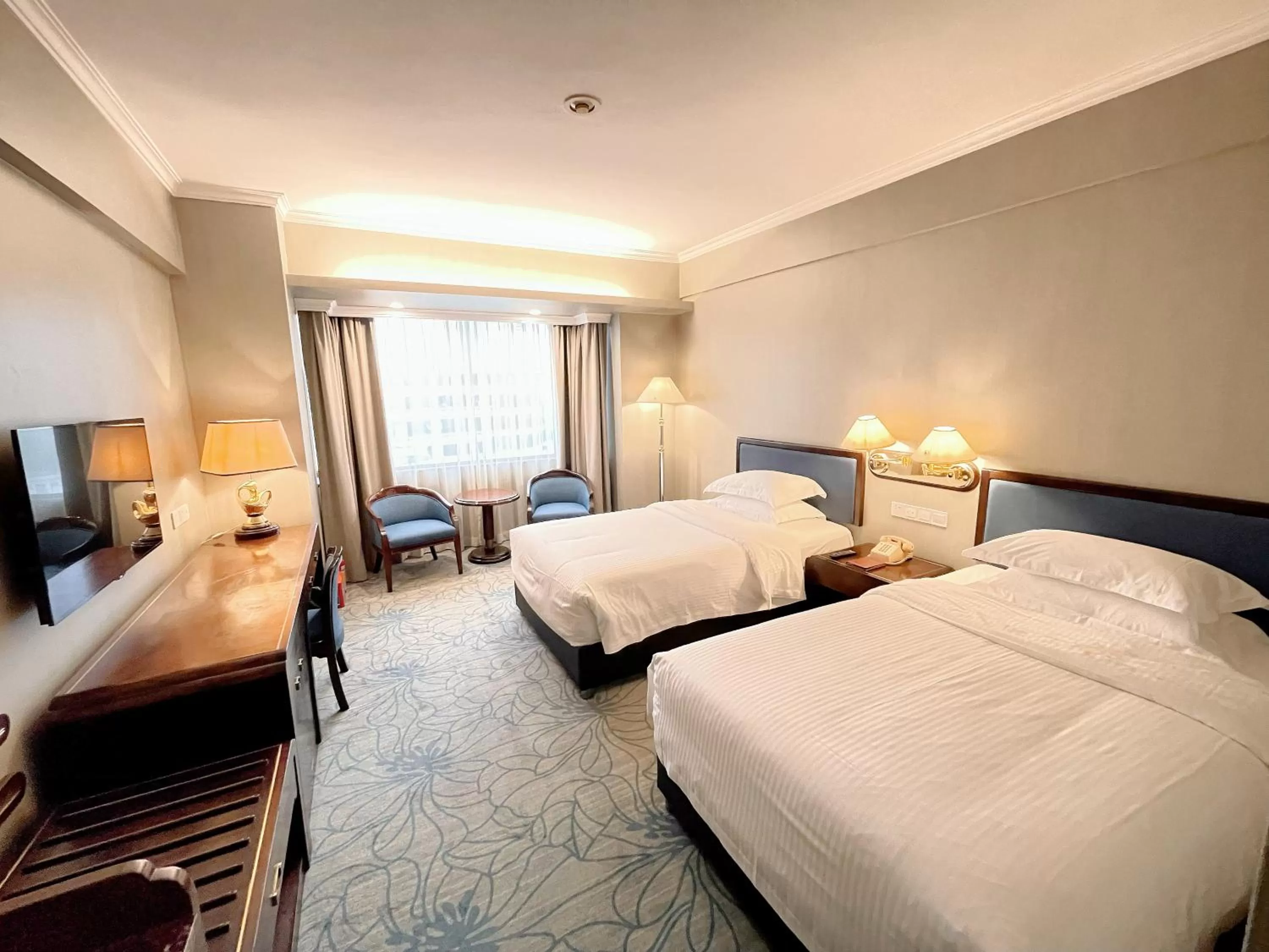 Bed in Zhongshan International Hotel