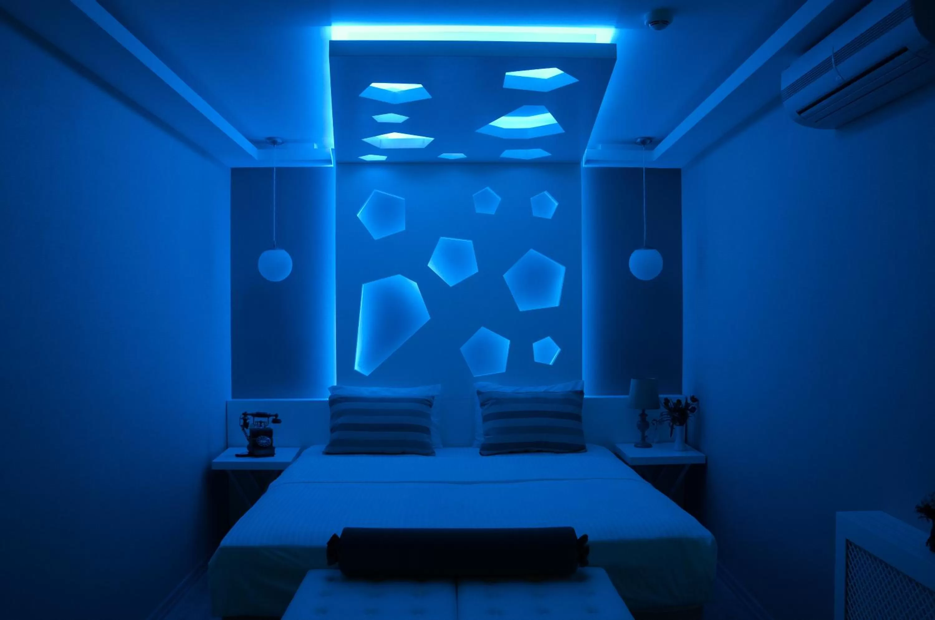 Decorative detail, Bed in Hotel Evsen