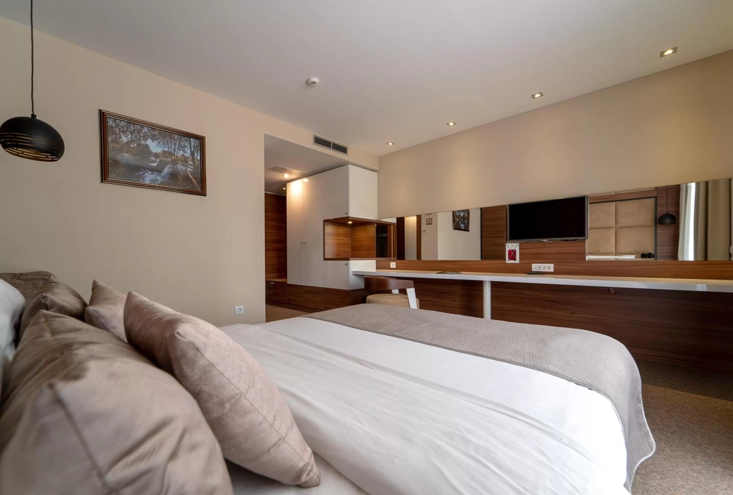 Photo of the whole room, Bed in Hotel Mirjana & Rastoke