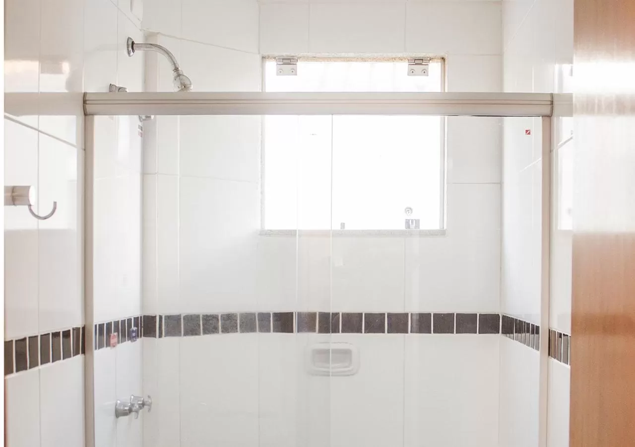 Shower, Bathroom in Alkimia Hotel