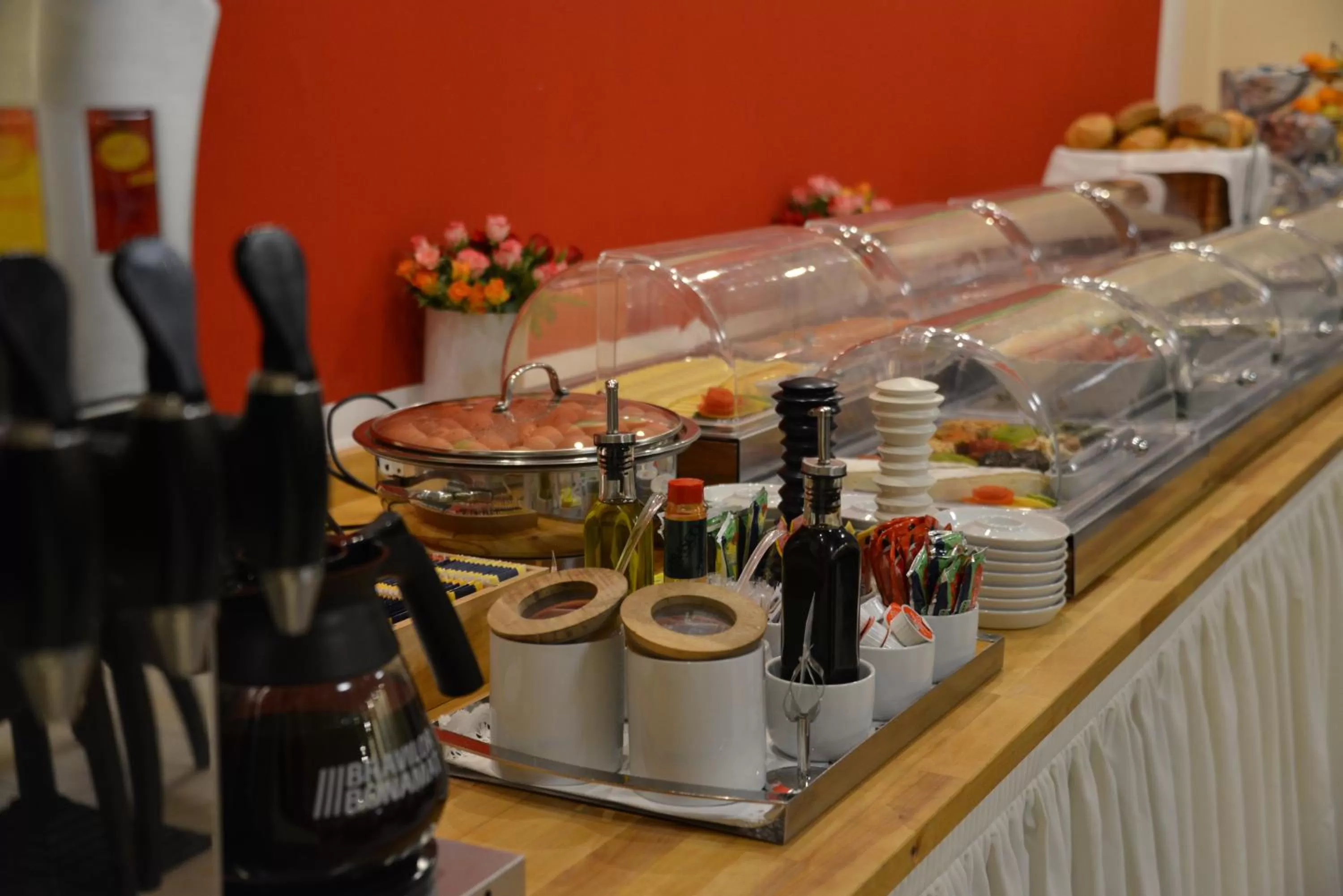 Buffet breakfast in Hotel Italia