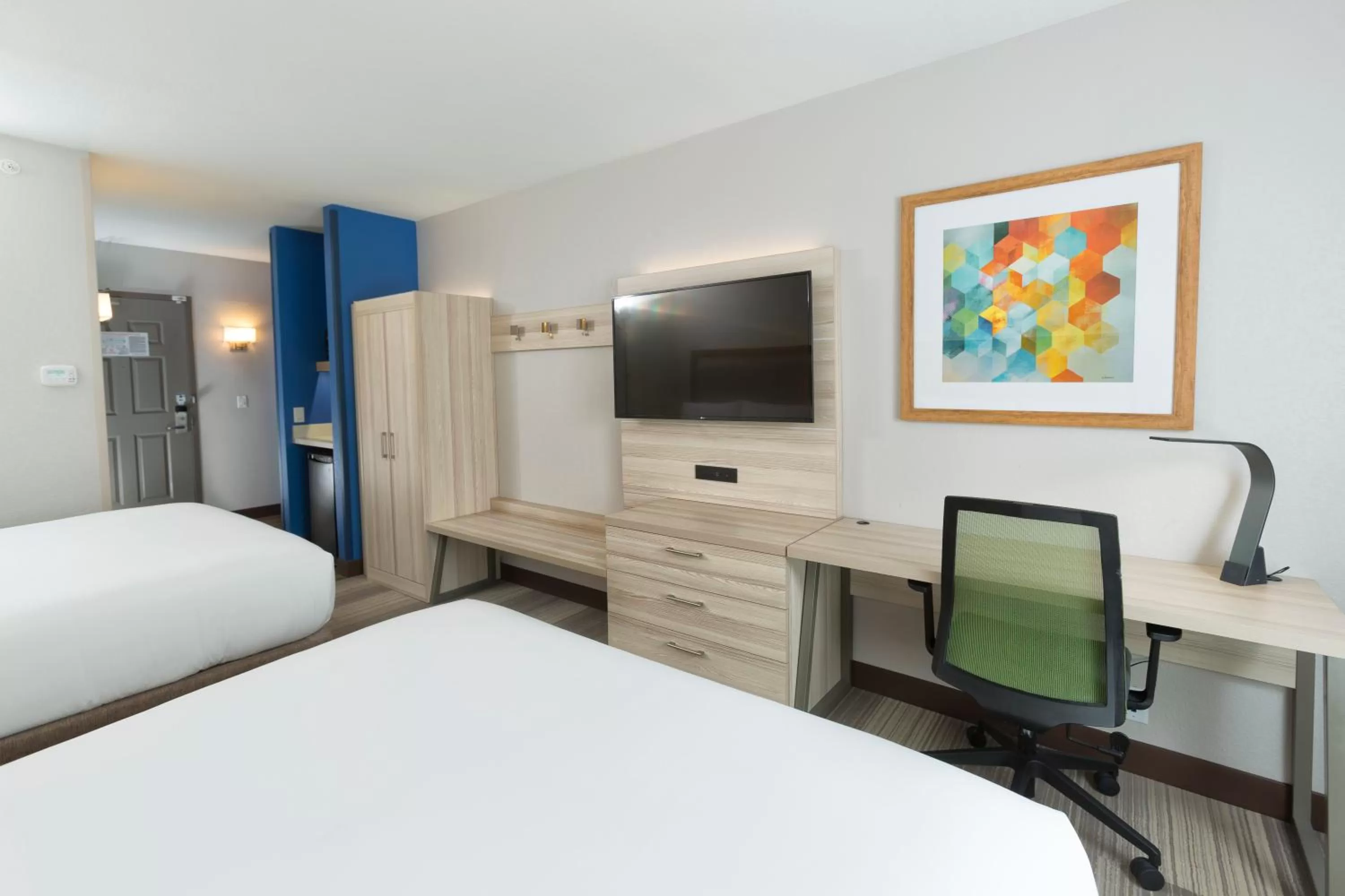 Room with Two Beds - Hearing Accessible - Non-Smoking in Holiday Inn Express & Suites S Lake Buena Vista by IHG