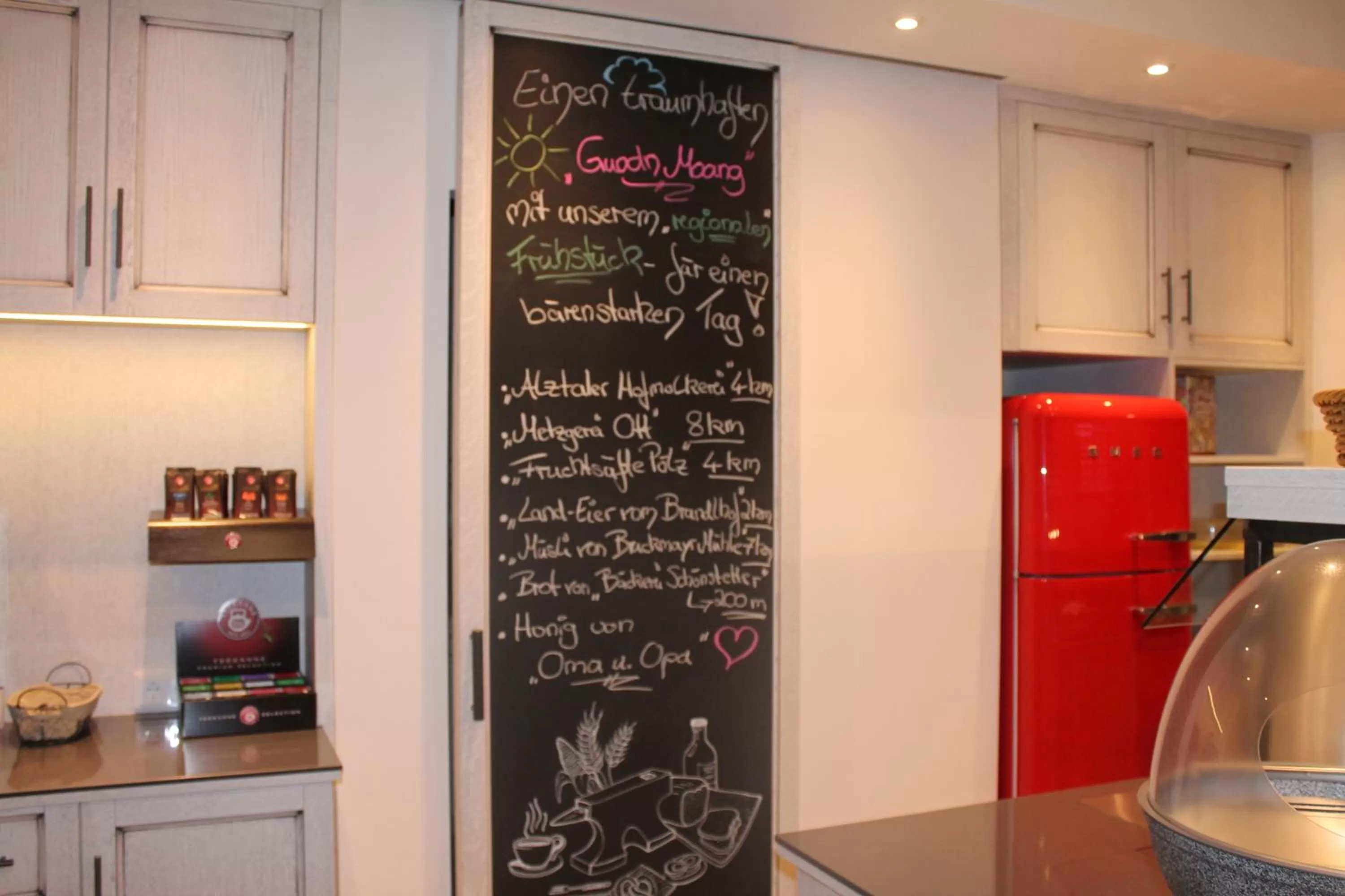 Restaurant/places to eat in Hotel Traumschmiede