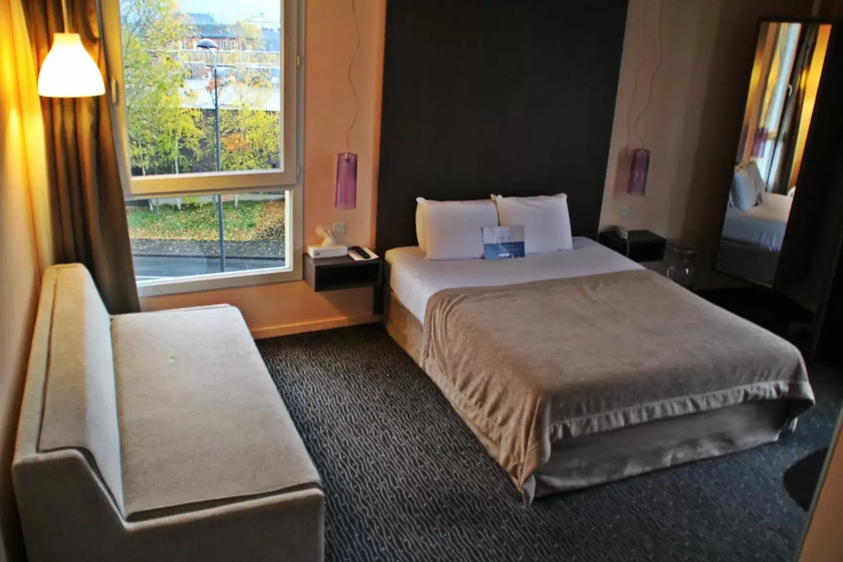 Prestige Double Room in Kyriad Charleville Mezieres Prestige Double Room in Kyriad Charleville Mezieres