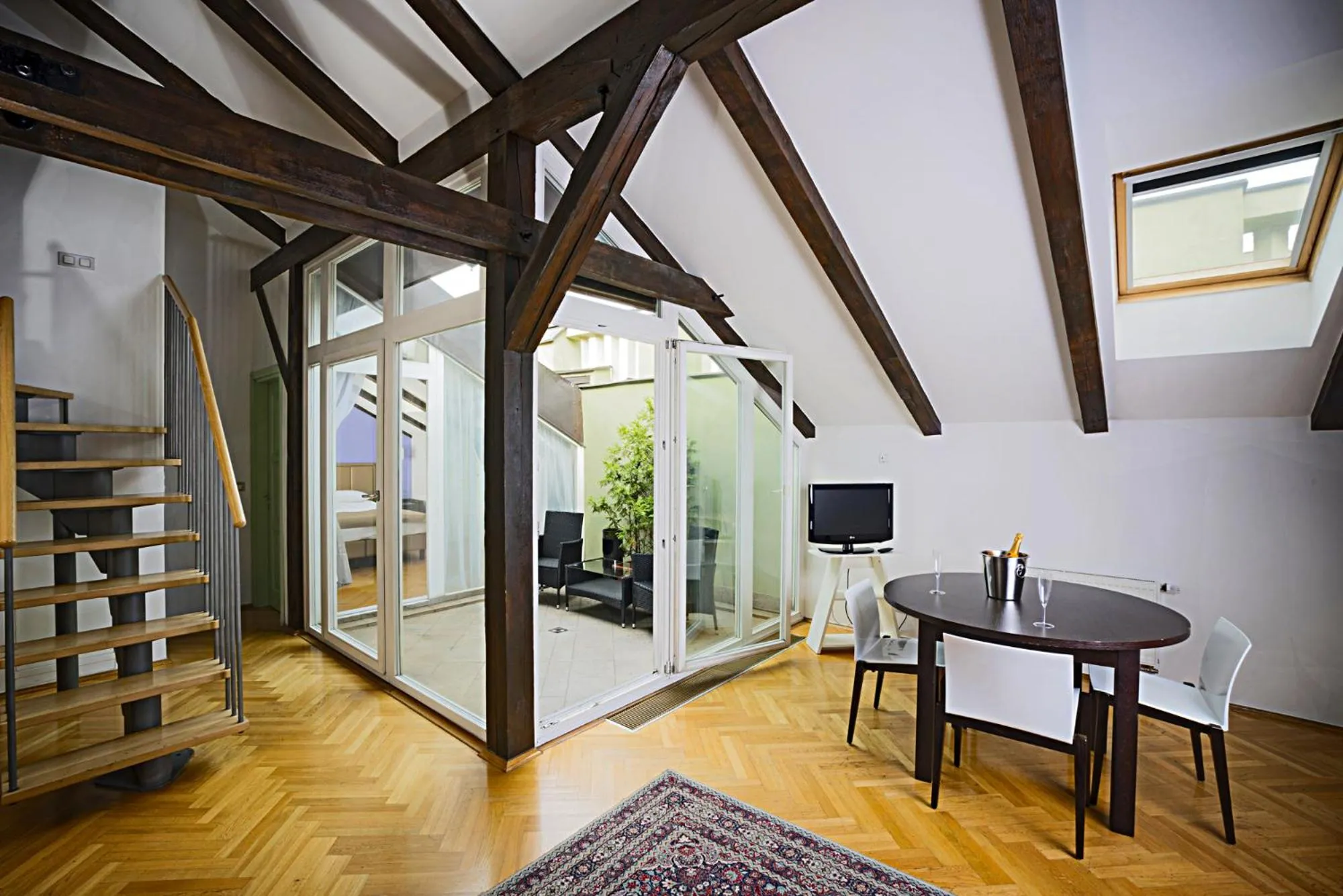 Balcony/Terrace in Deminka Palace