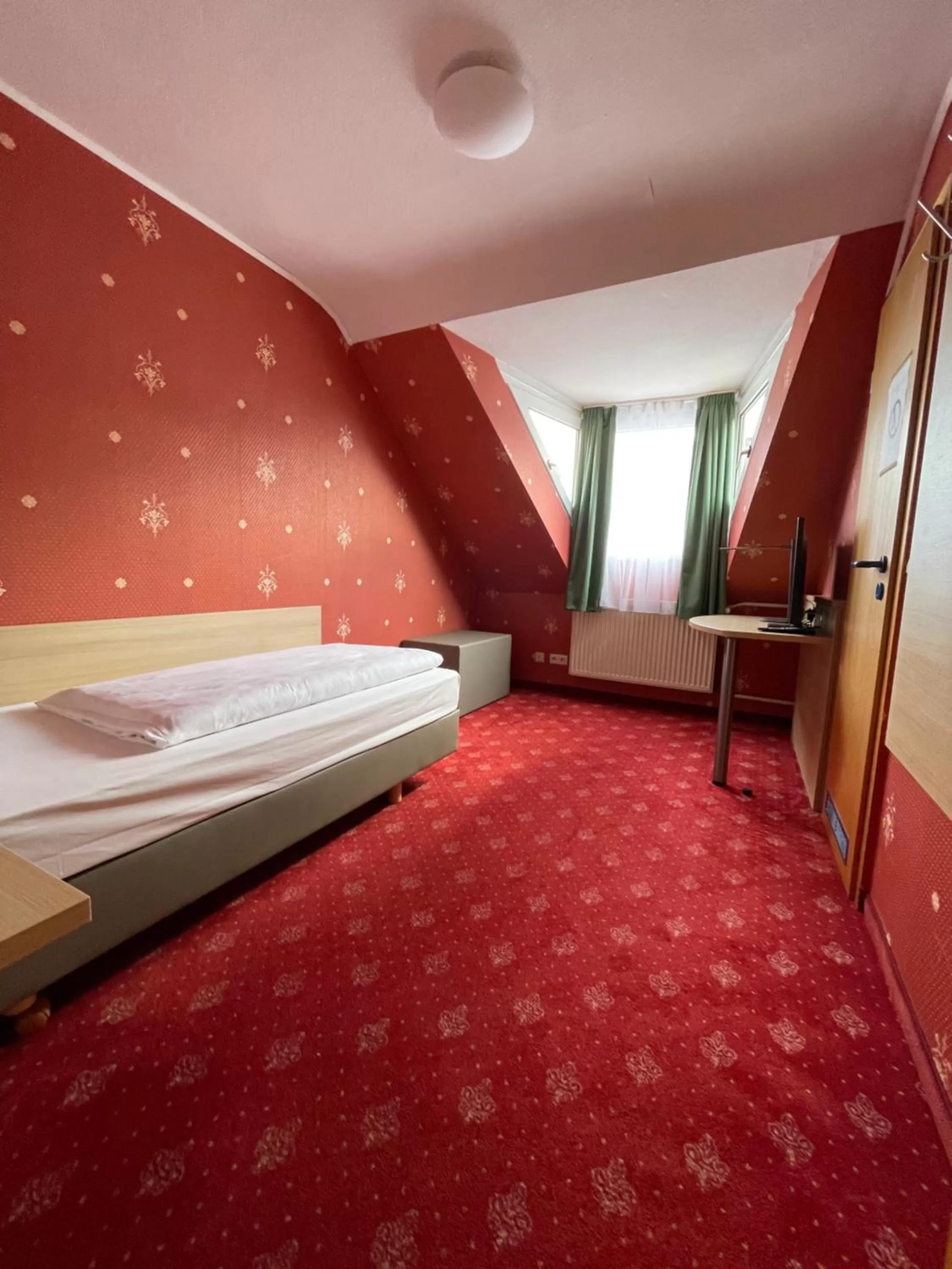 Photo of the whole room, Bed in Hafner Hotel- Apartment