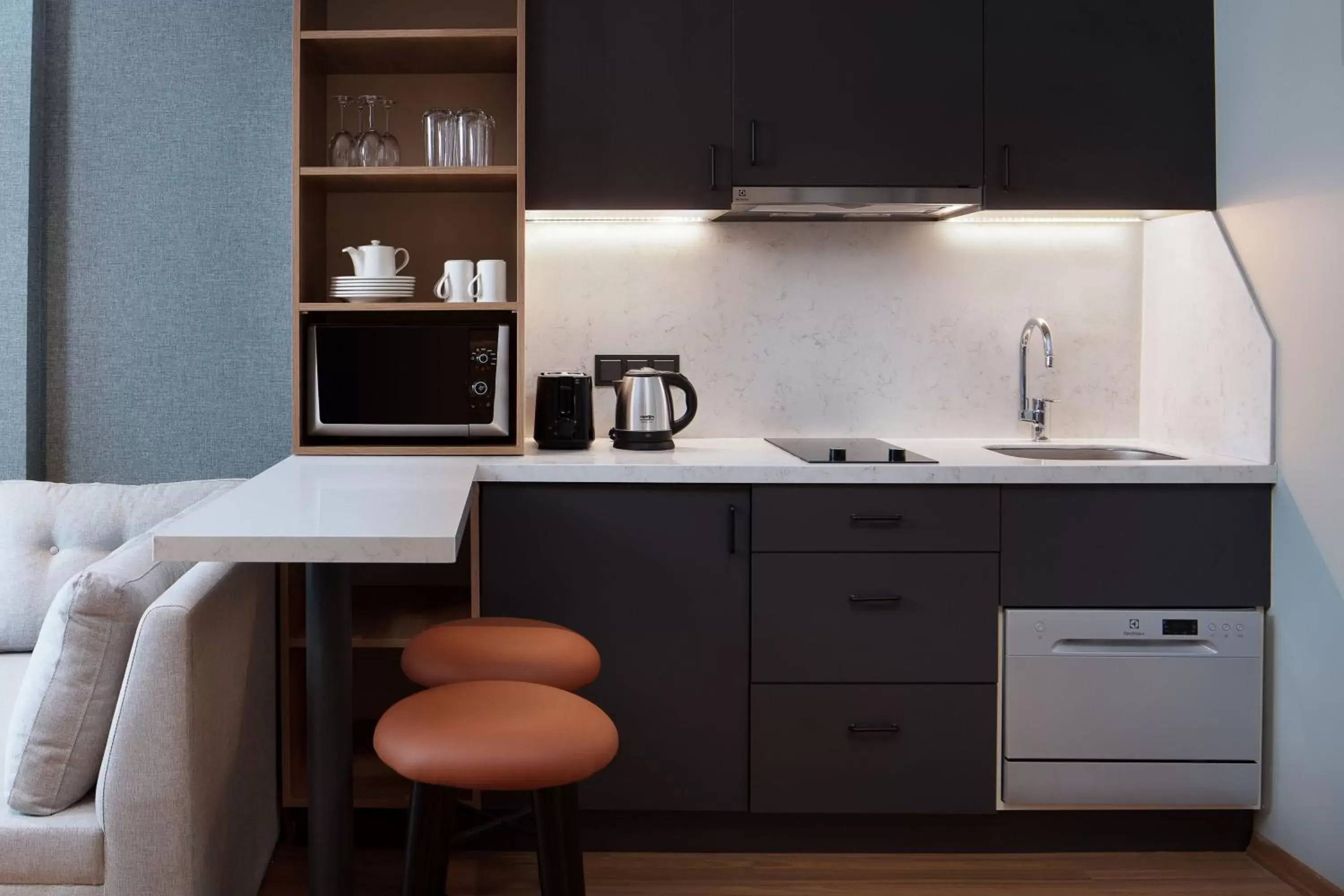 One-Bedroom Queen Suite with Sofa Bed in Residence Inn by Marriott Istanbul Atasehir One-Bedroom Queen Suite with Sofa Bed in Residence Inn by Marriott Istanbul Atasehir