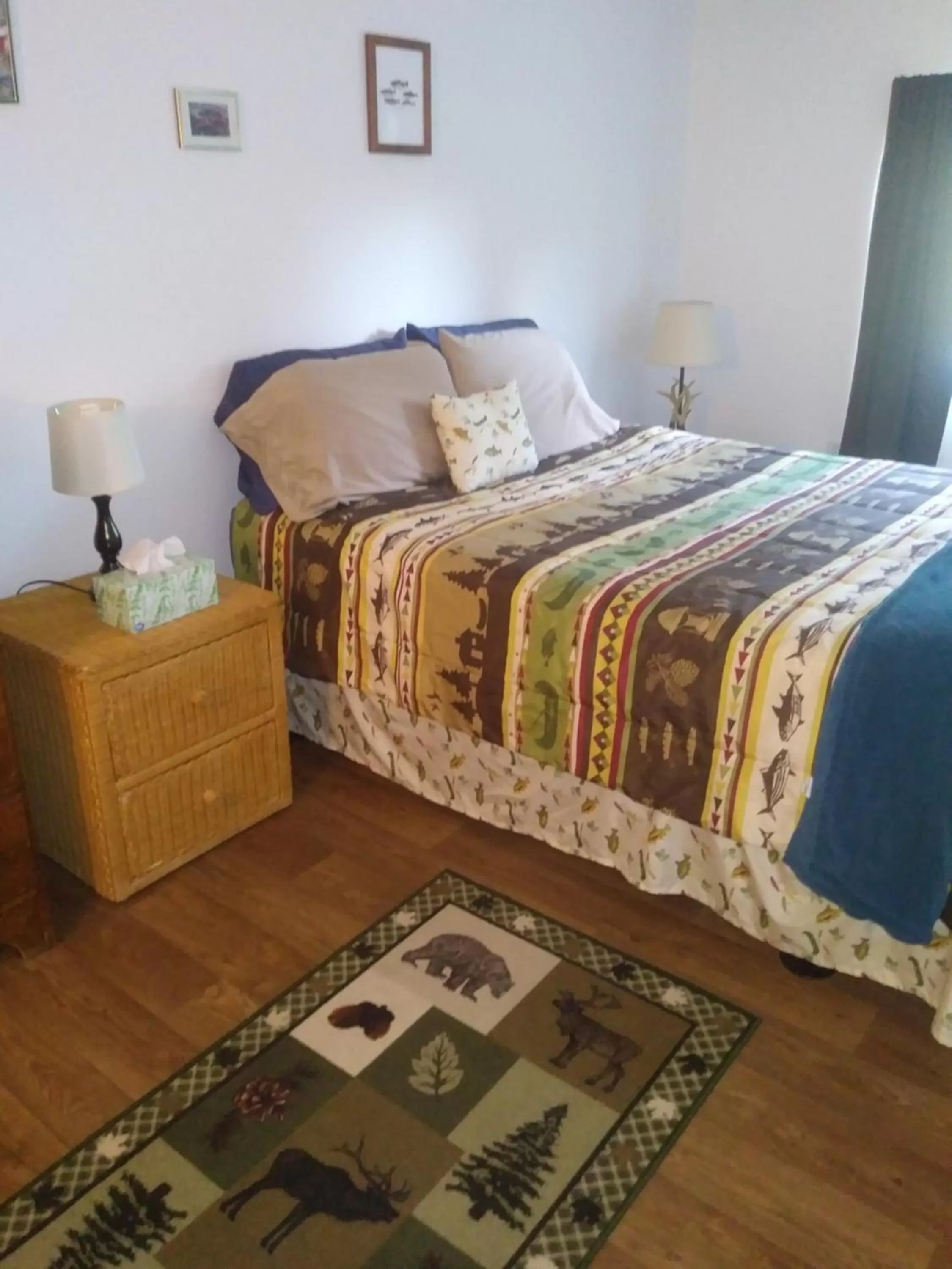 Photo of the whole room, Bed in Whispering Winds Retreat B&B