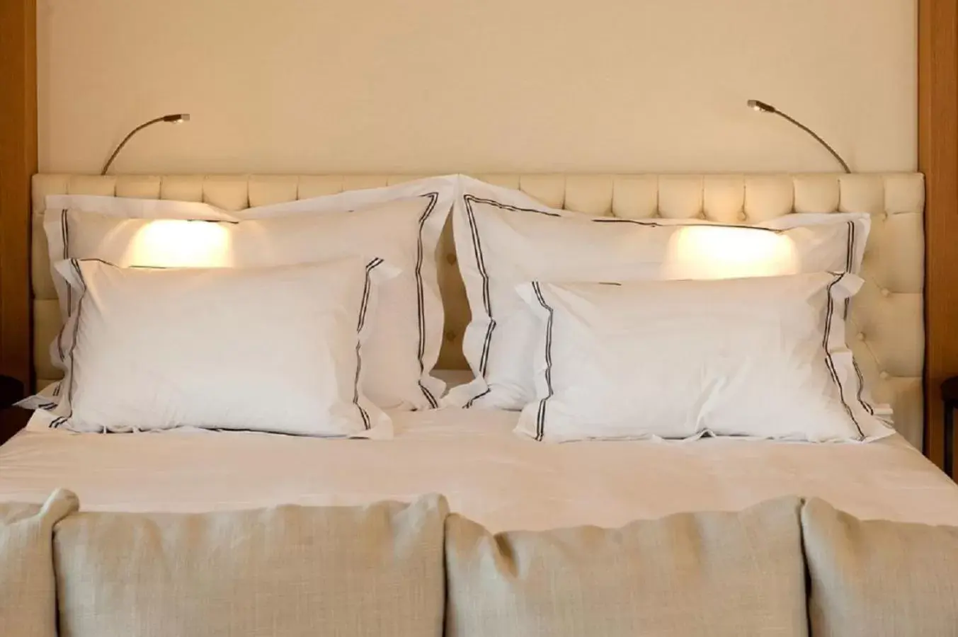 Deluxe Double Room in Valbusenda Hotel Bodega & Spa Deluxe Double Room in Valbusenda Hotel Bodega & Spa