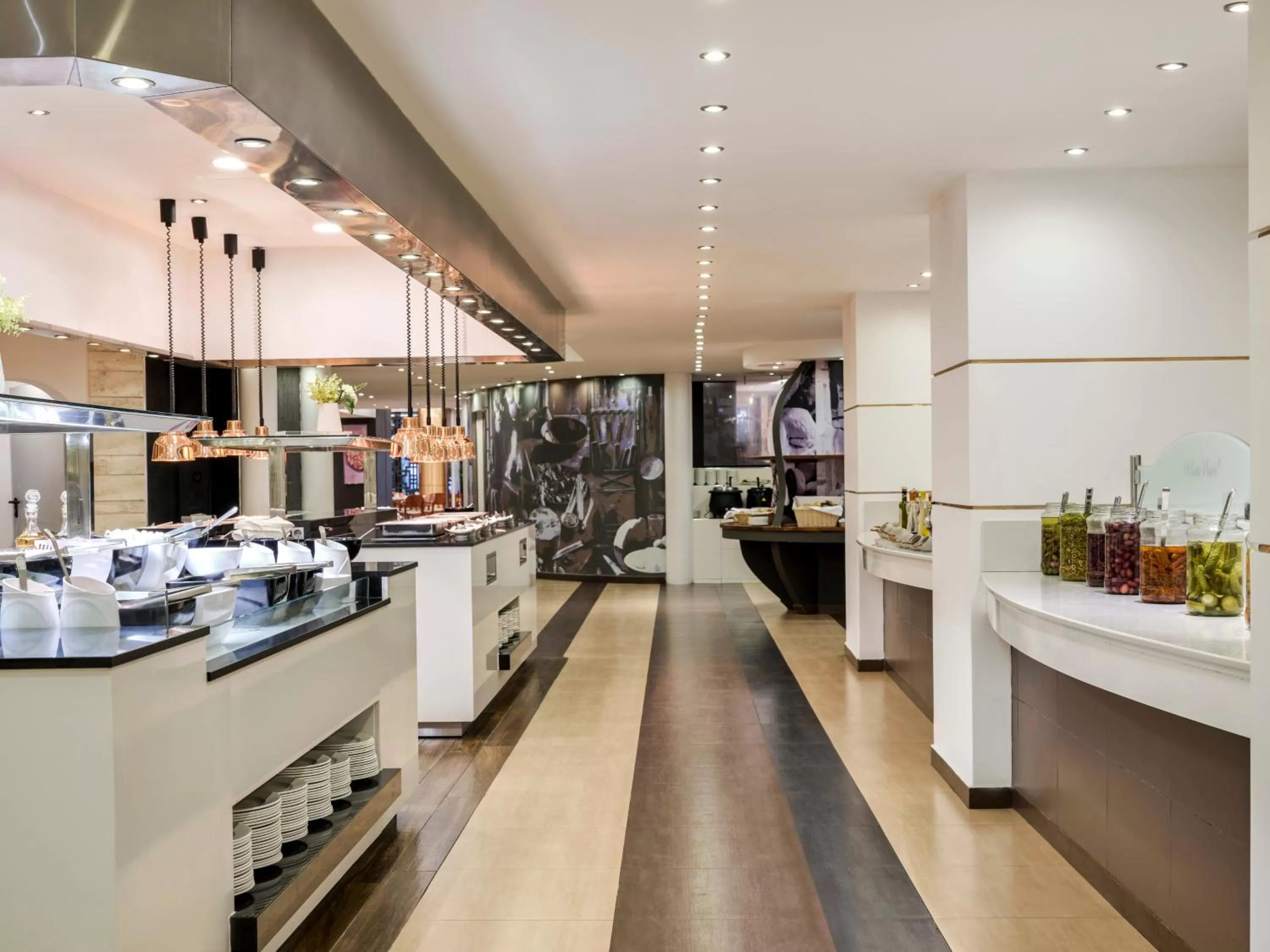 Restaurant/places to eat in Esperos Mare Resort & Spa