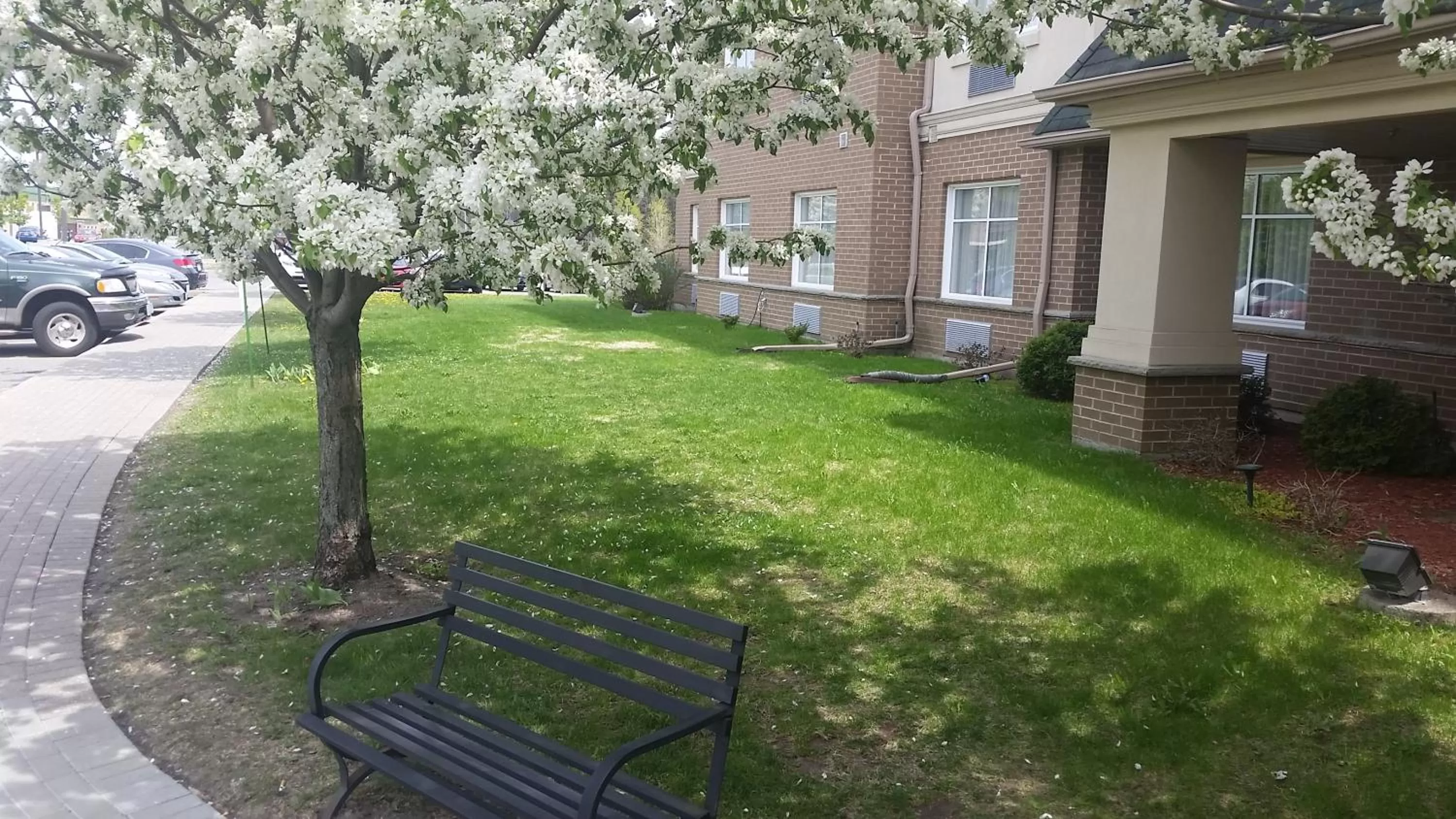 Patio in Days Inn by Wyndham Ottawa Airport