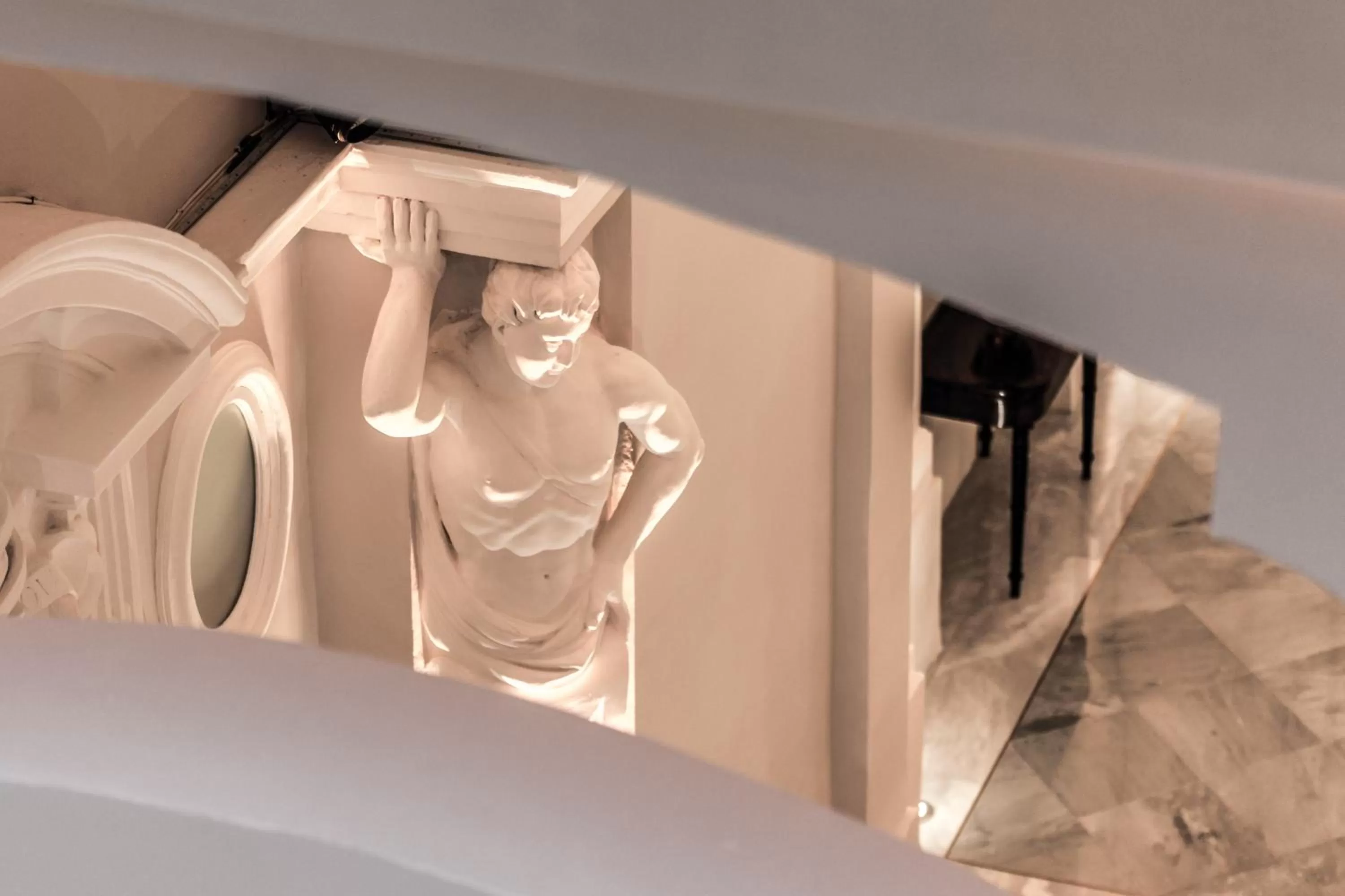 Decorative detail in Domus Zamittello