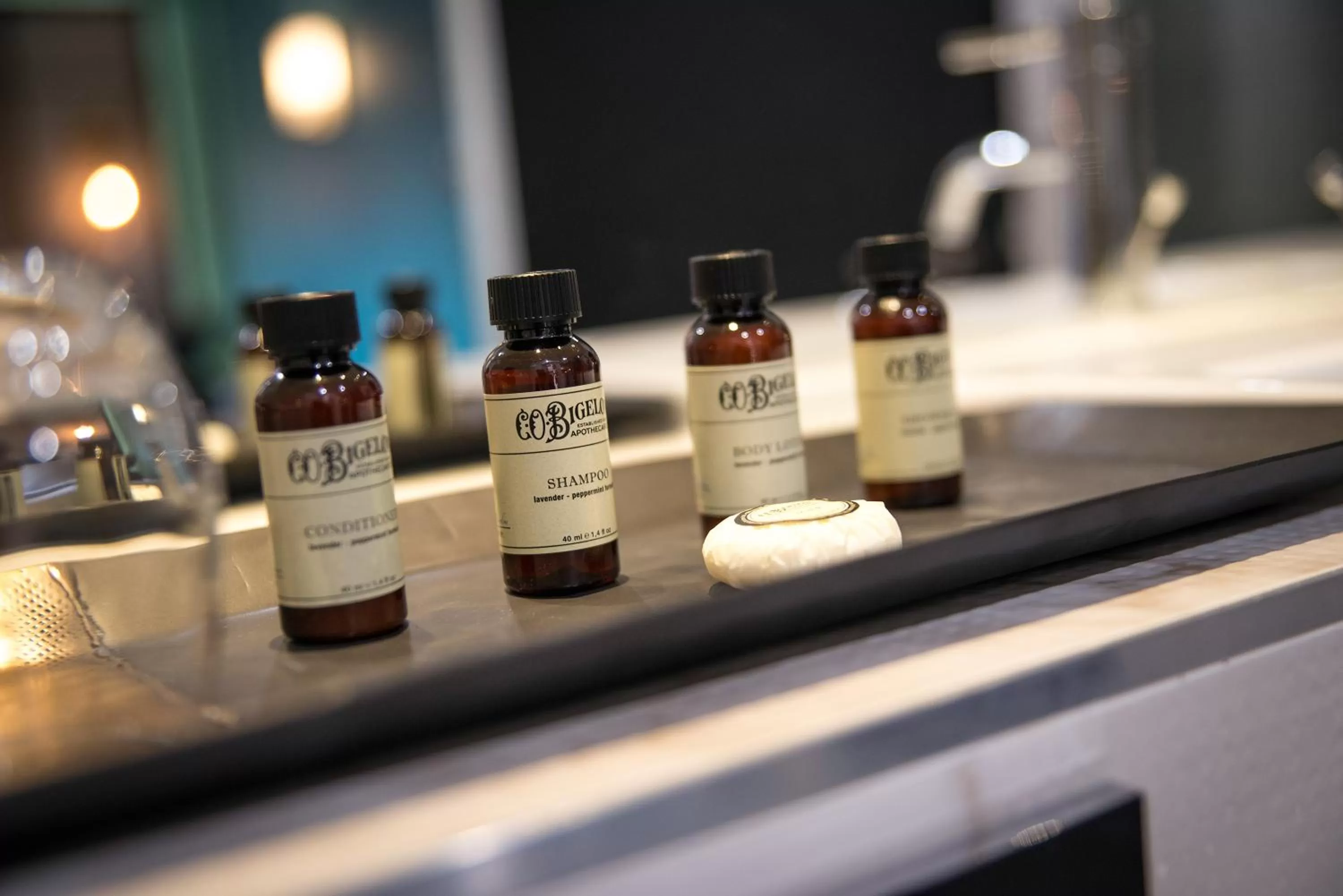 Bathroom in Seven Hotel