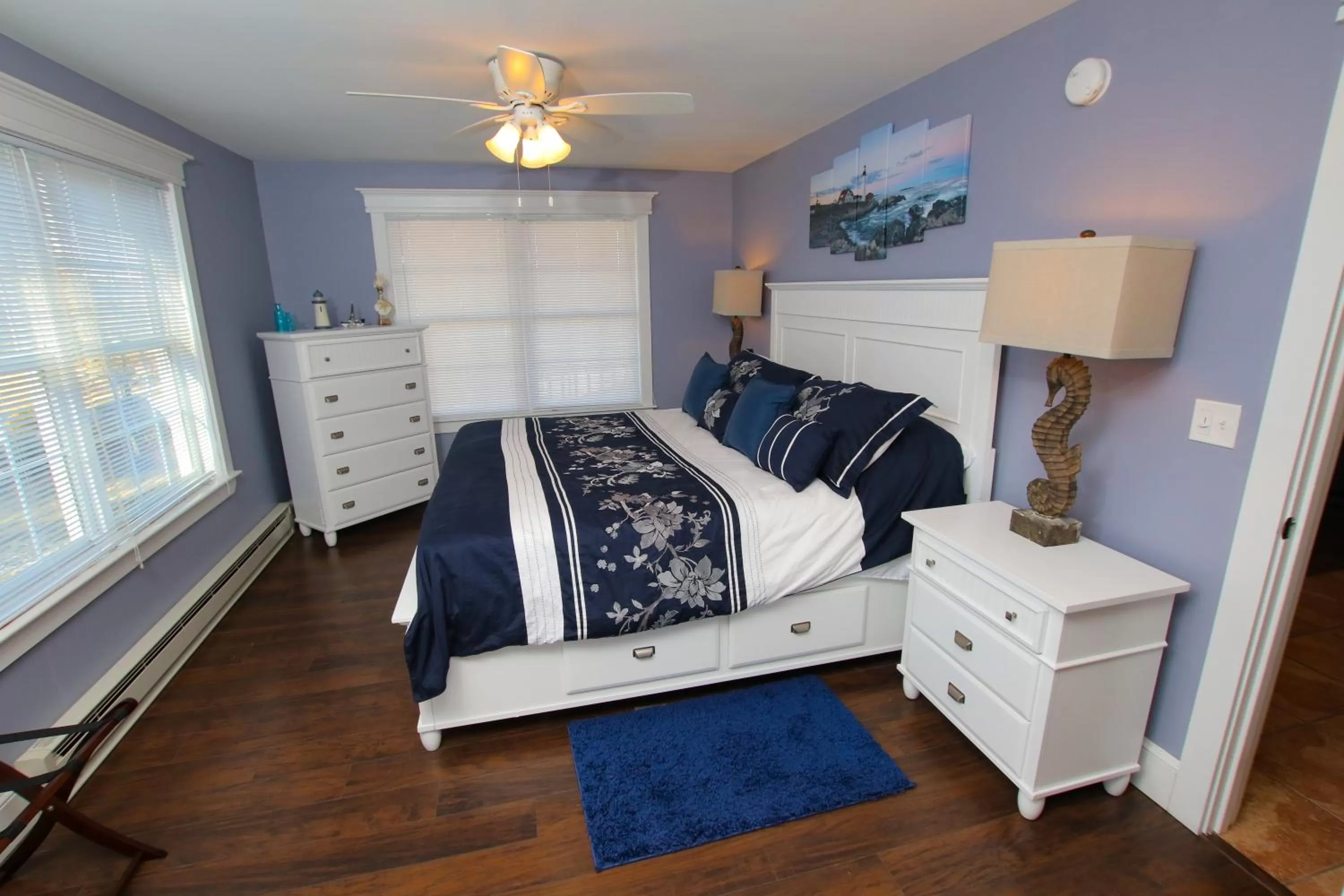 Bed in Sheepscot Harbour Village Resort