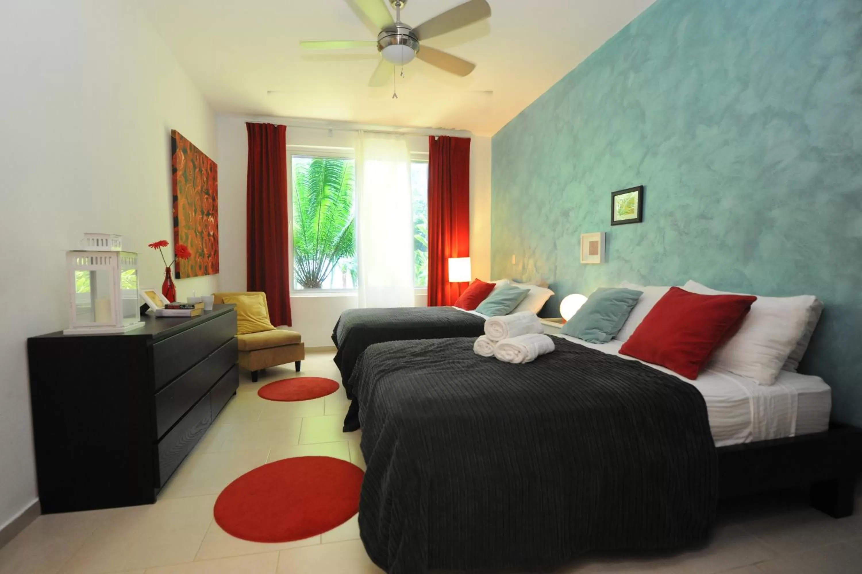 Photo of the whole room, Bed in Instyle Residences at Infiniti Blu