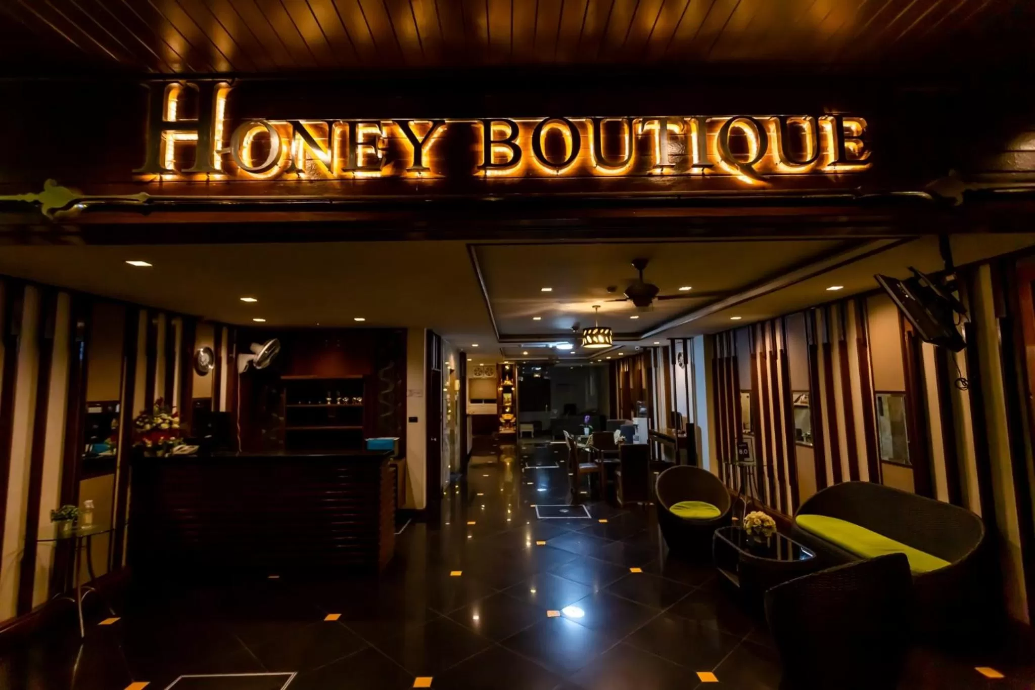 Facade/entrance in Honey Boutique Hotel