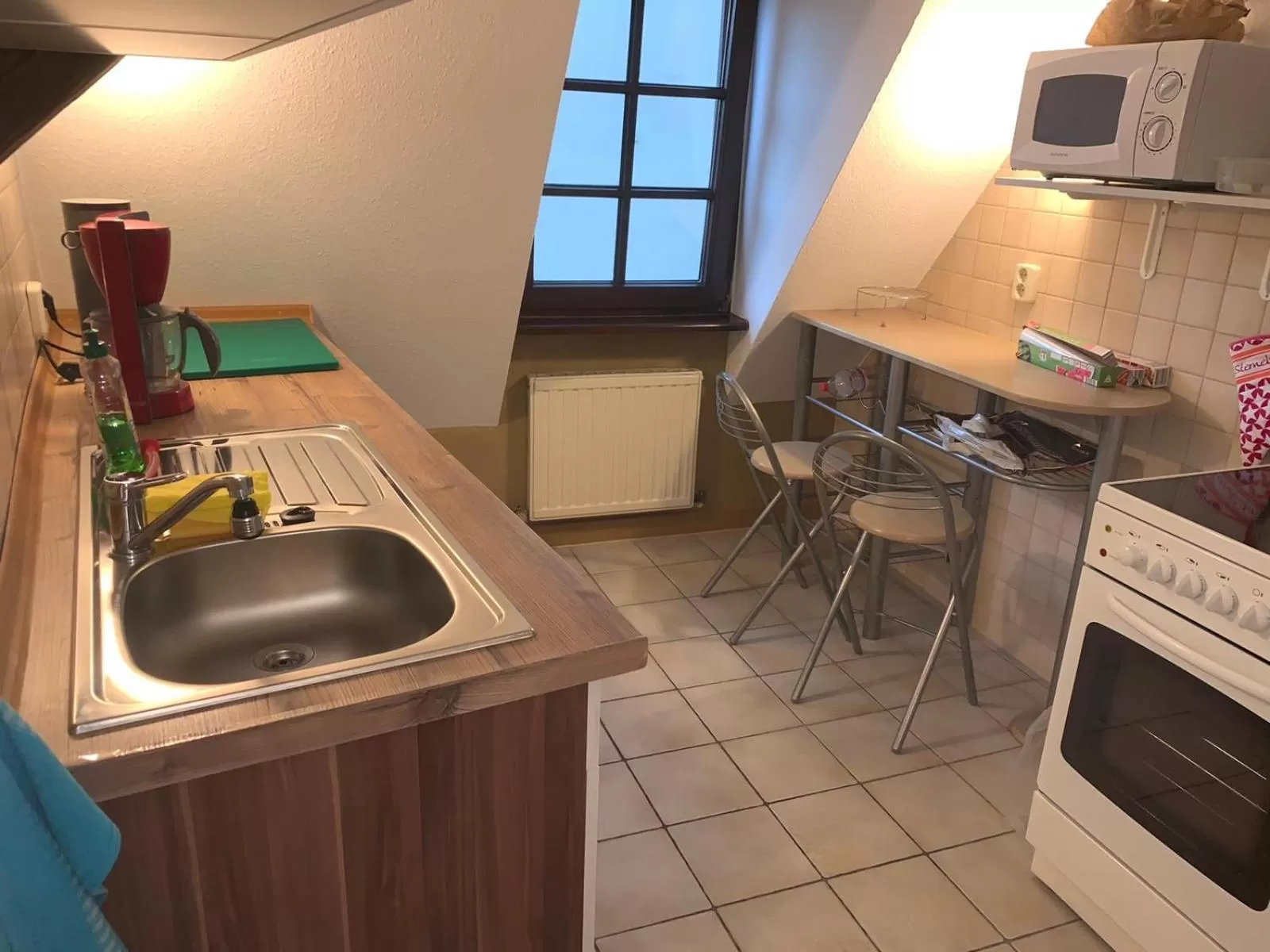 Kitchen or kitchenette in Hotel am Neumarkt