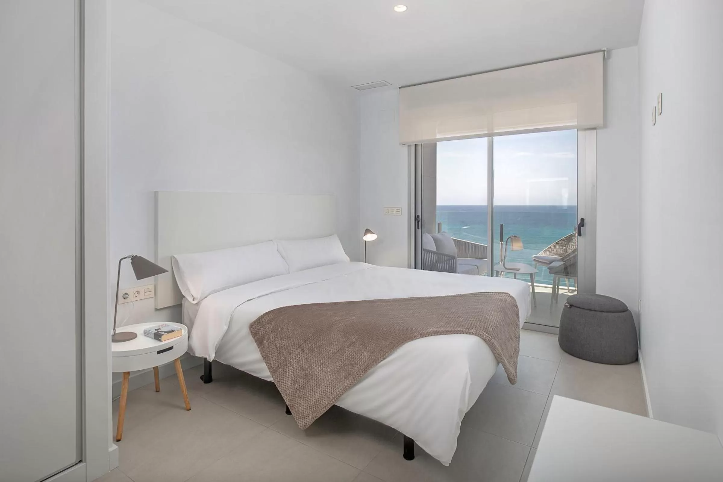 Bed in Blue Line Apartment Hotel - Be Line Group