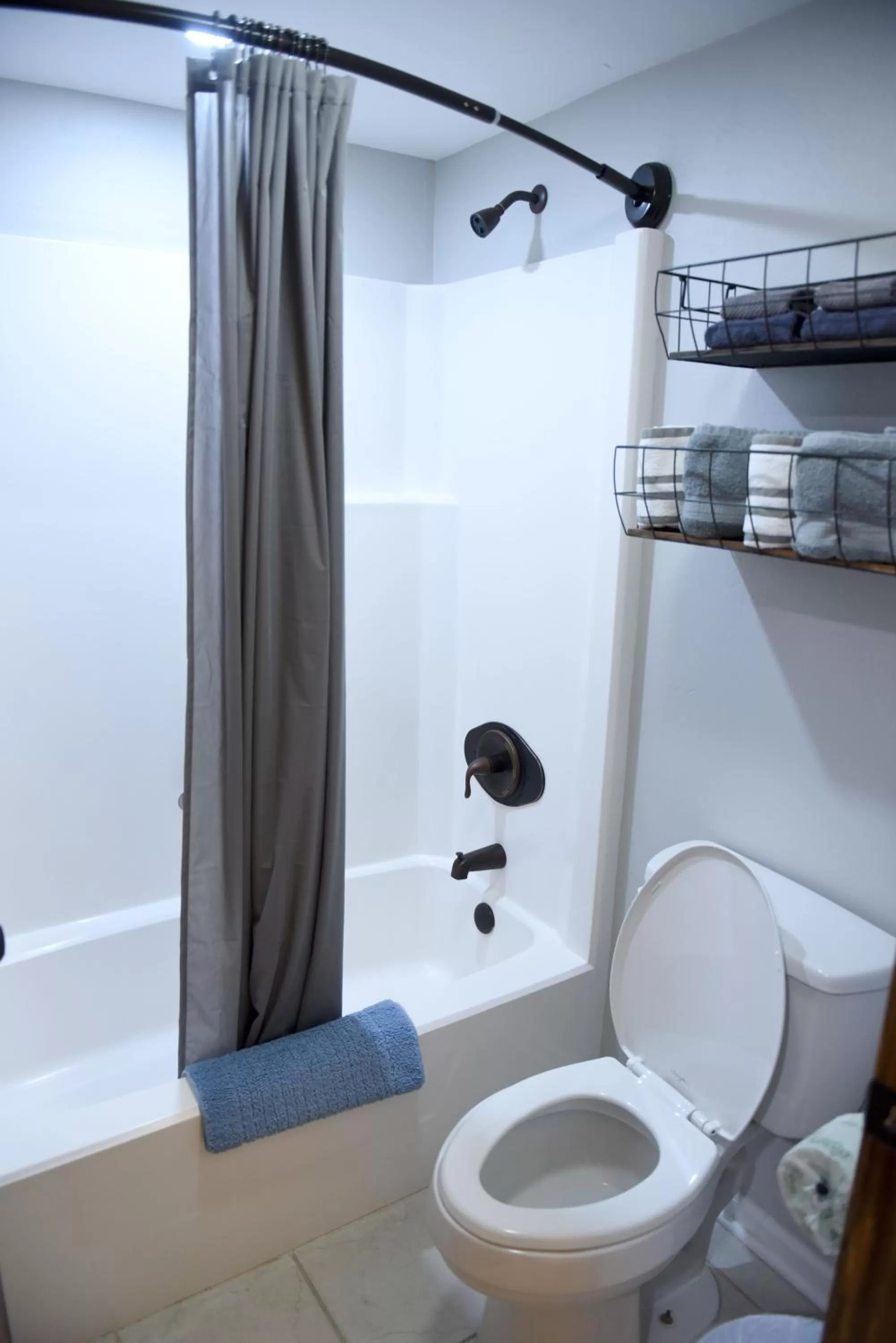 Toilet in Heidi Motel - Helen