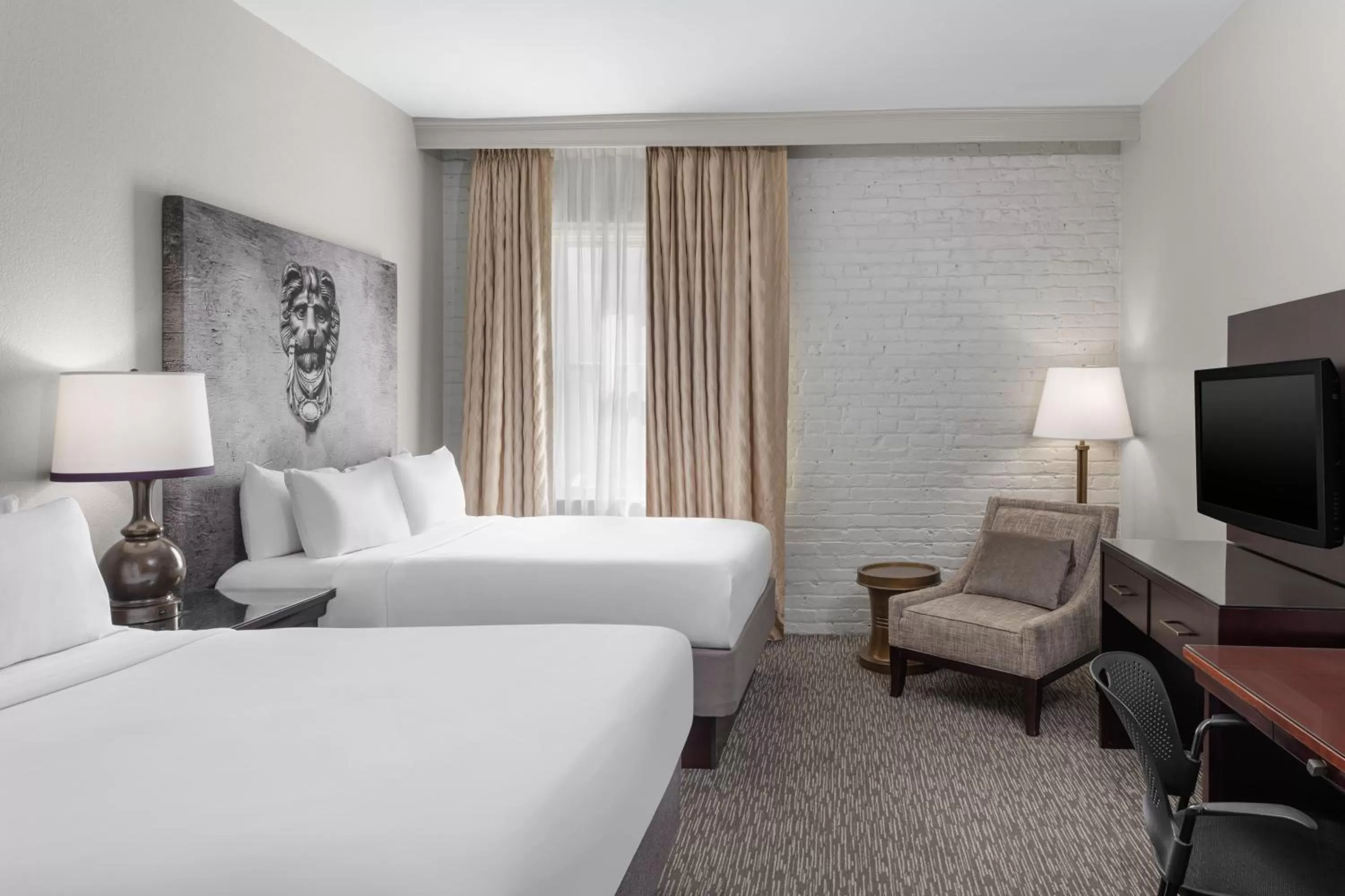 Bedroom, Bed in Crowne Plaza New Orleans French Qtr - Astor by IHG