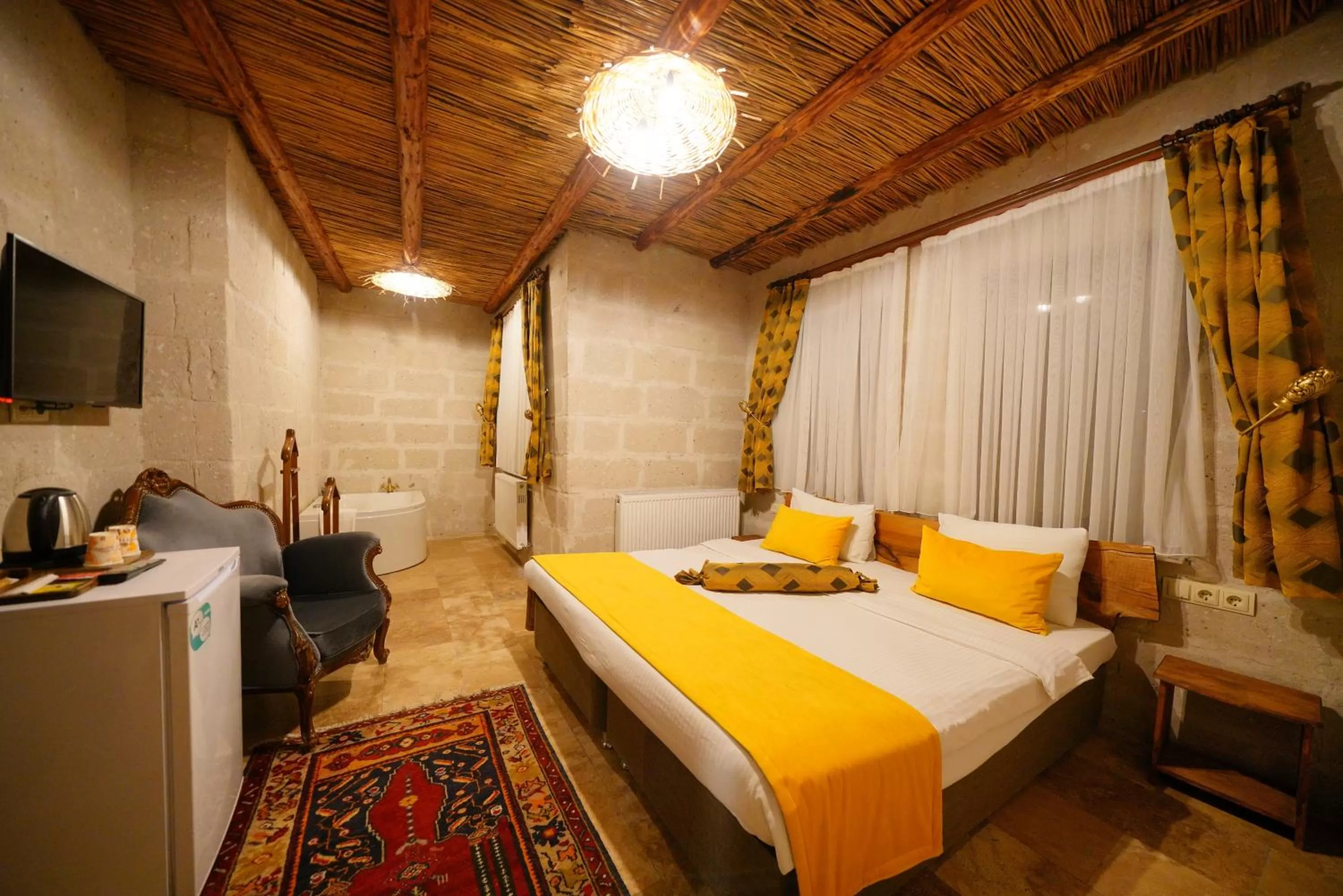 Photo of the whole room, Bed in Cappadocia Nar Cave House & Swimming Pool