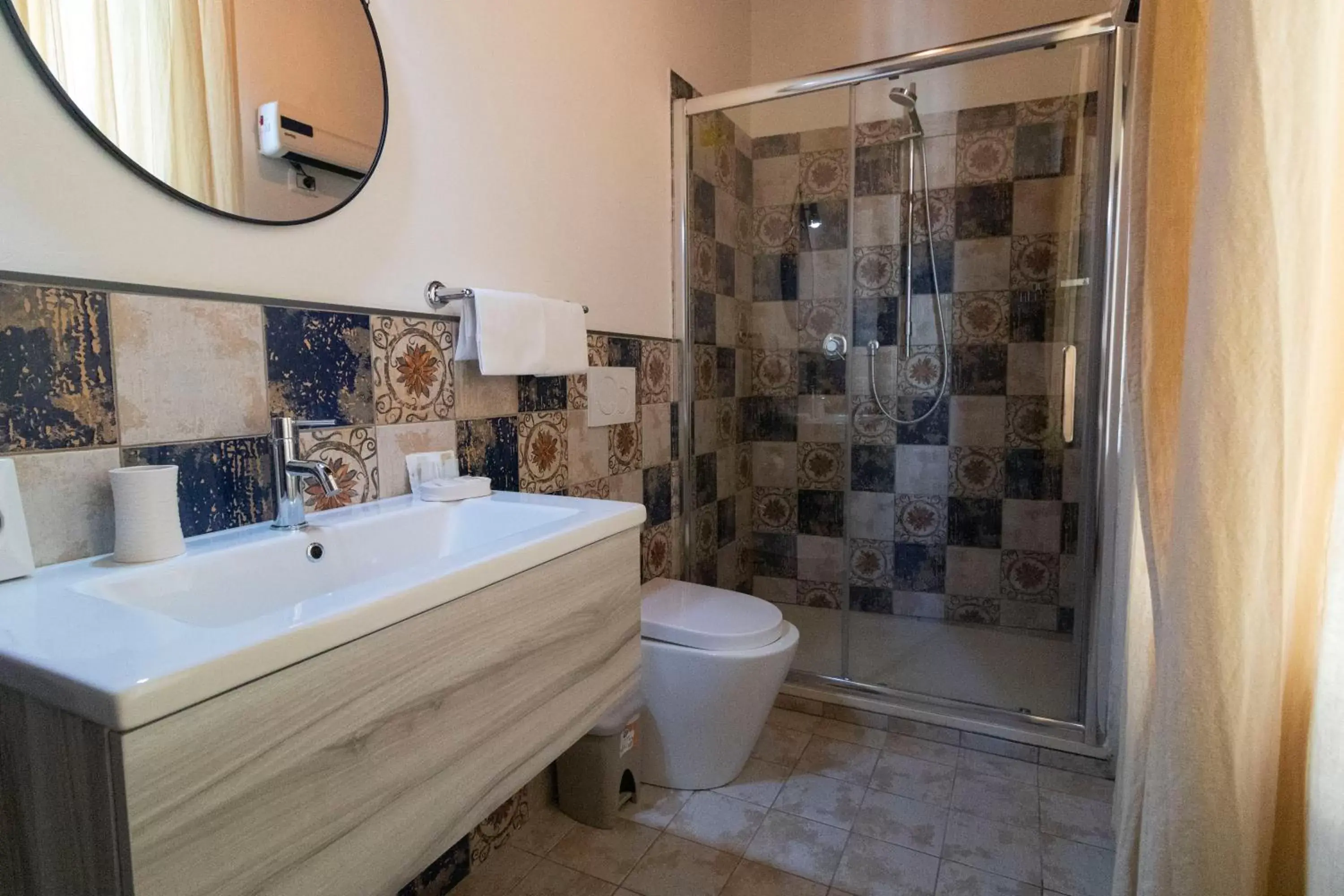 Small Double Room in Cicerone Guest House Small Double Room in Cicerone Guest House