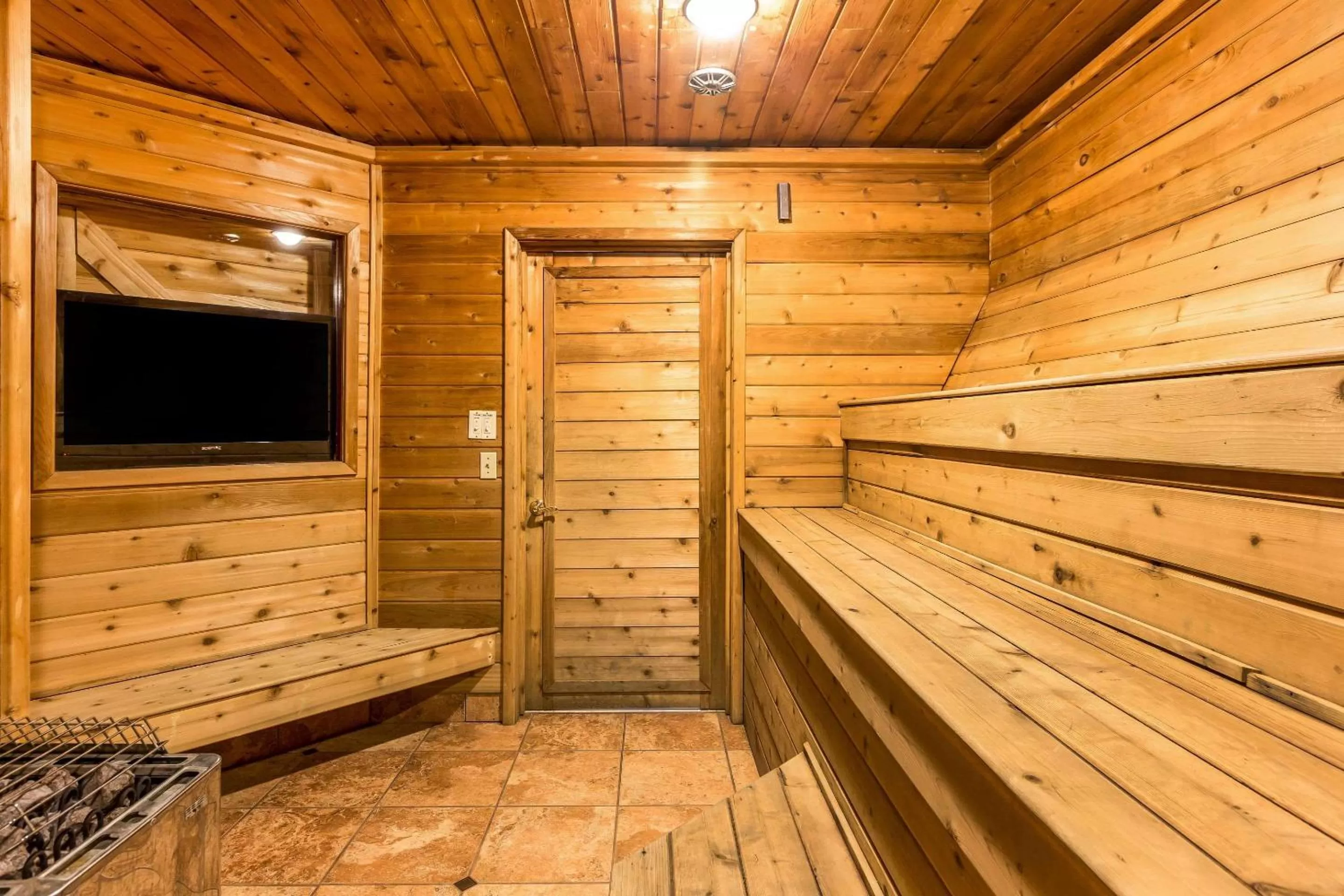 Swimming pool in Comfort Inn Sault Ste Marie MI