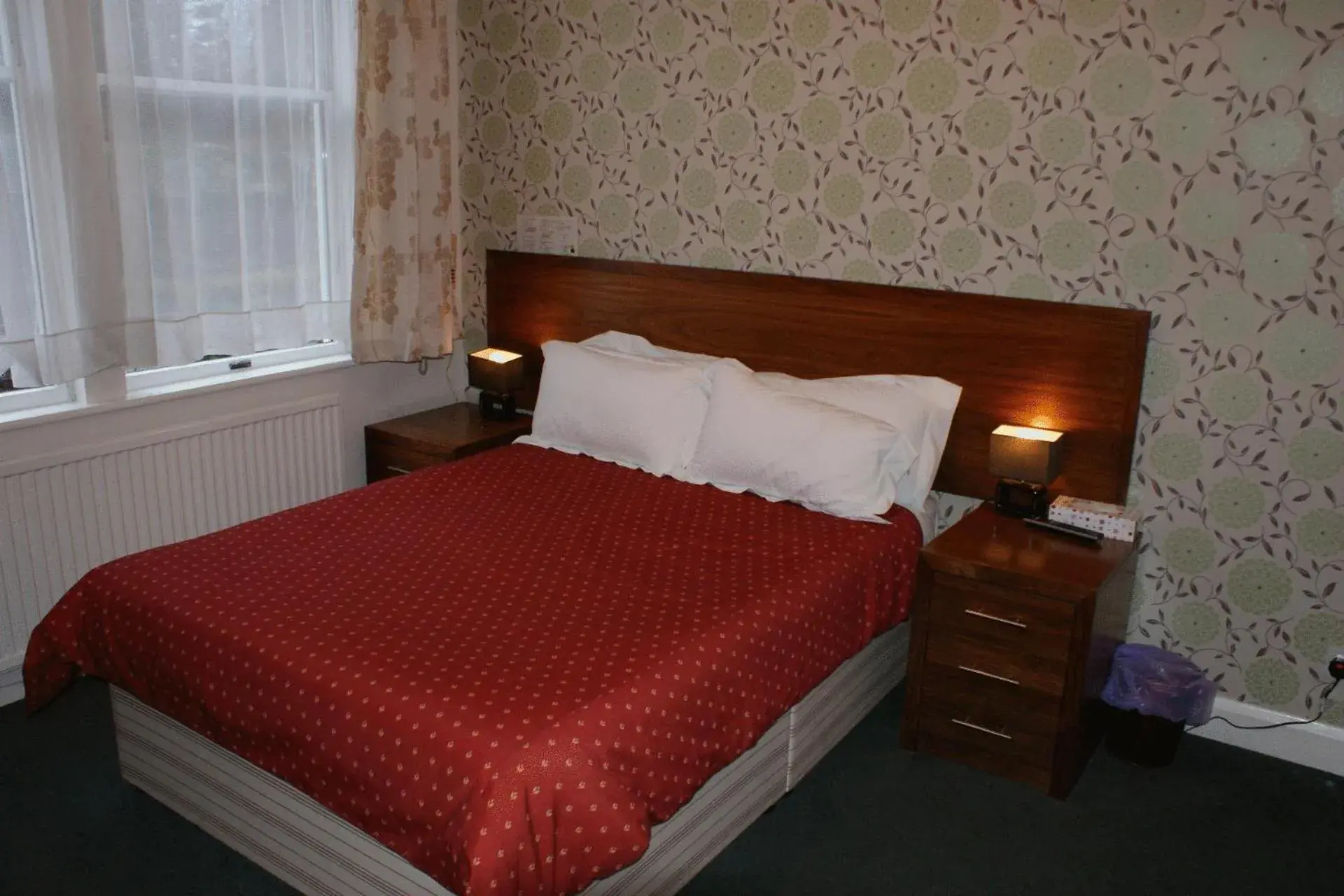 Double Room in Kirkdale Hotel Double Room in Kirkdale Hotel