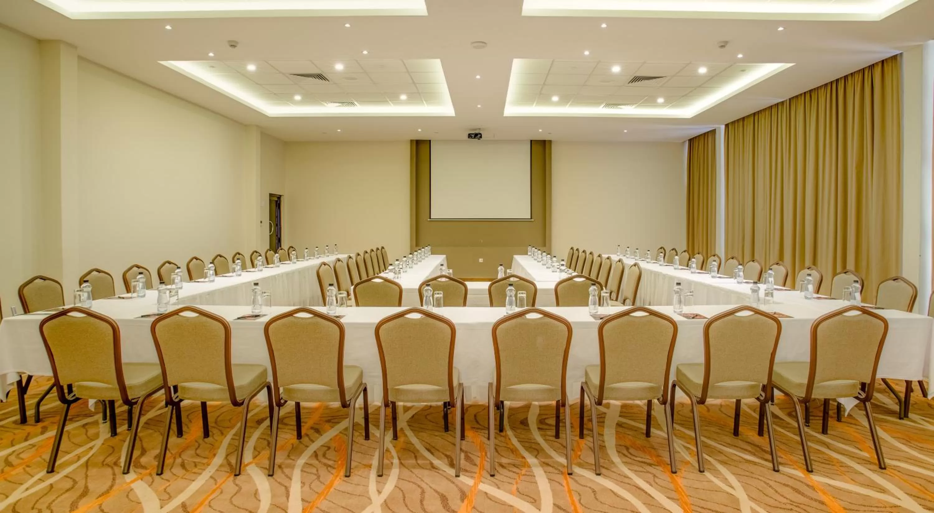 Meeting/conference room in Tamarind Tree Hotel