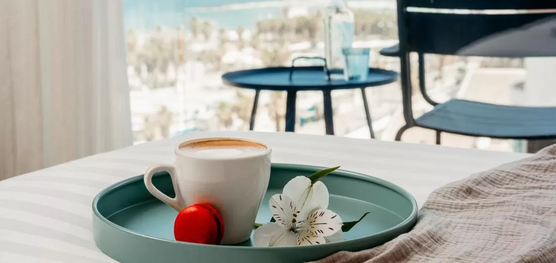 Bedroom, Bed in Crowne Plaza Tel Aviv Beach by IHG