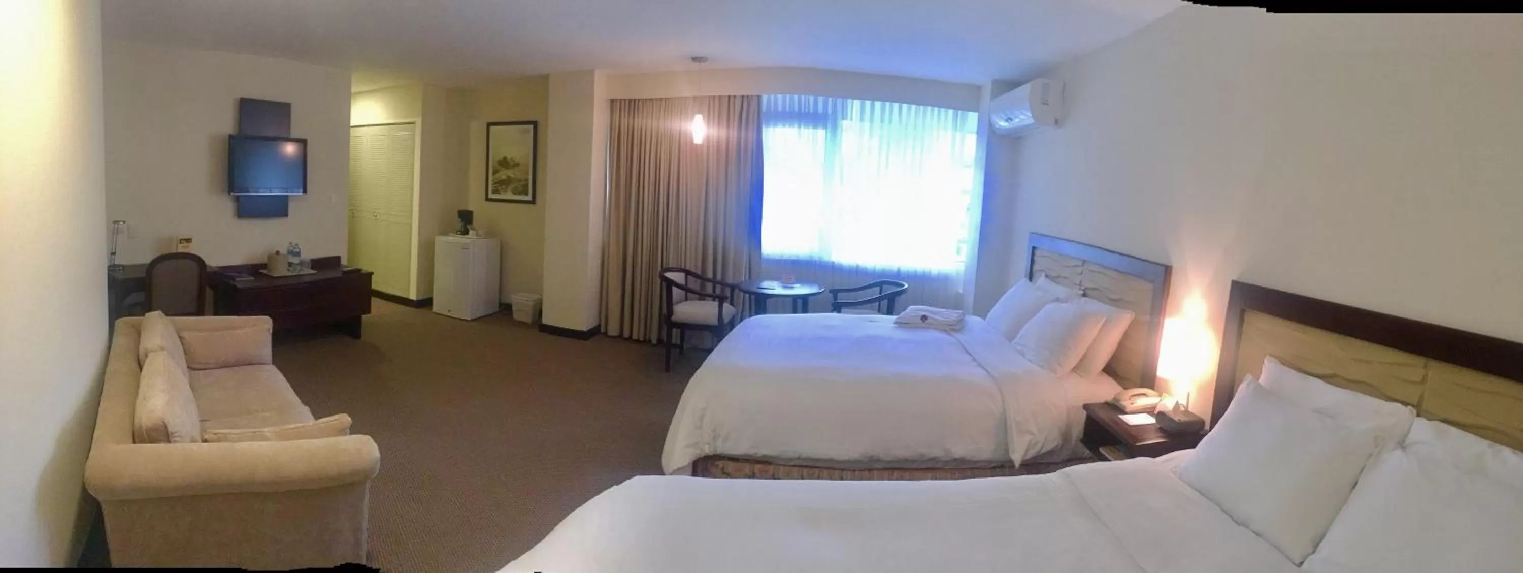Photo of the whole room, Bed in Best Western Plus Hotel Terraza