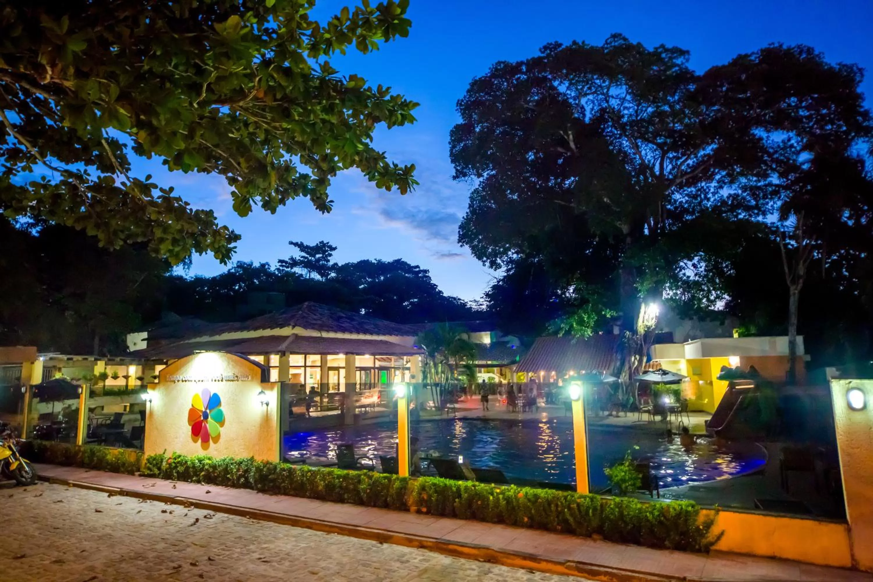 Property building in Floral Inn Family