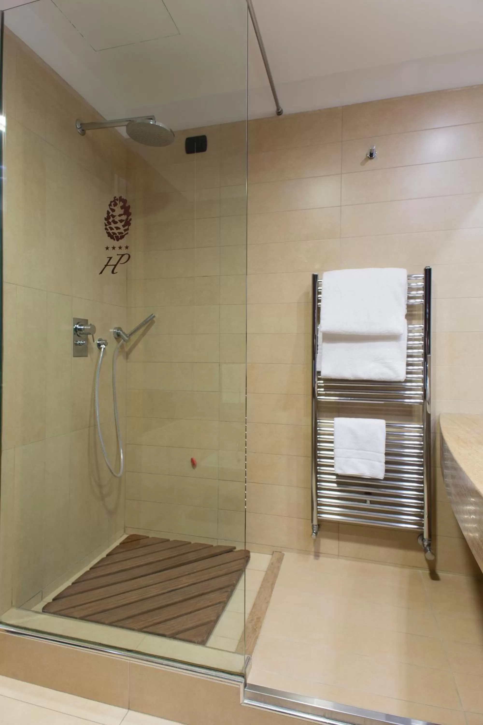 Bathroom in Hotel Pineta Wellness & Spa