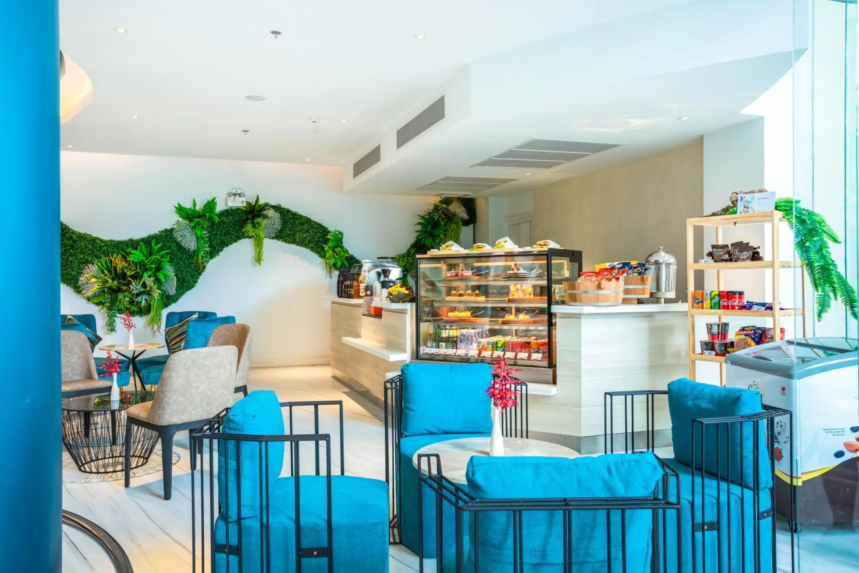 Lounge or bar in Centara Sonrisa Residences & Suites Sriracha