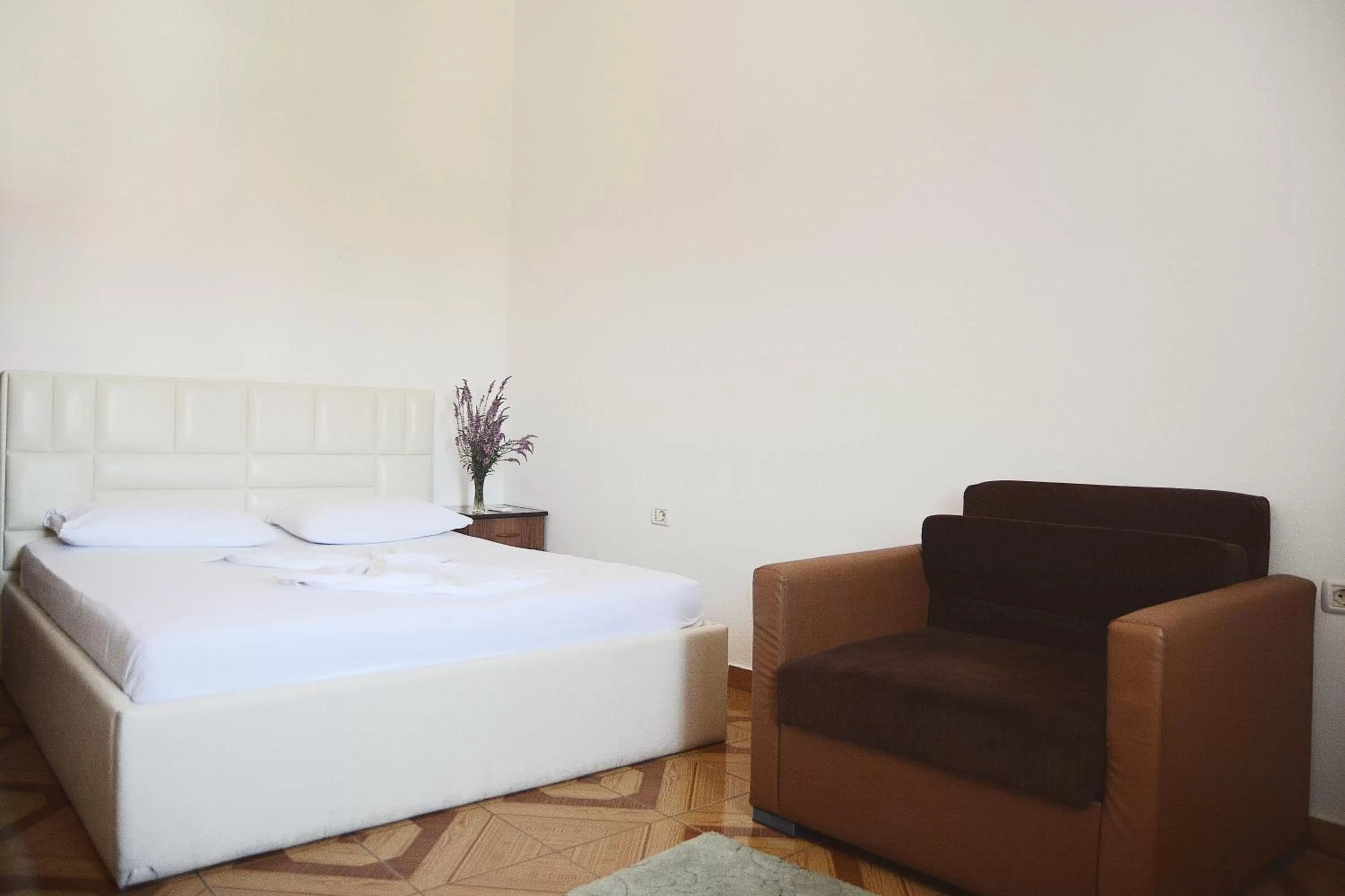 Bedroom, Room Photo in Hotel Floga